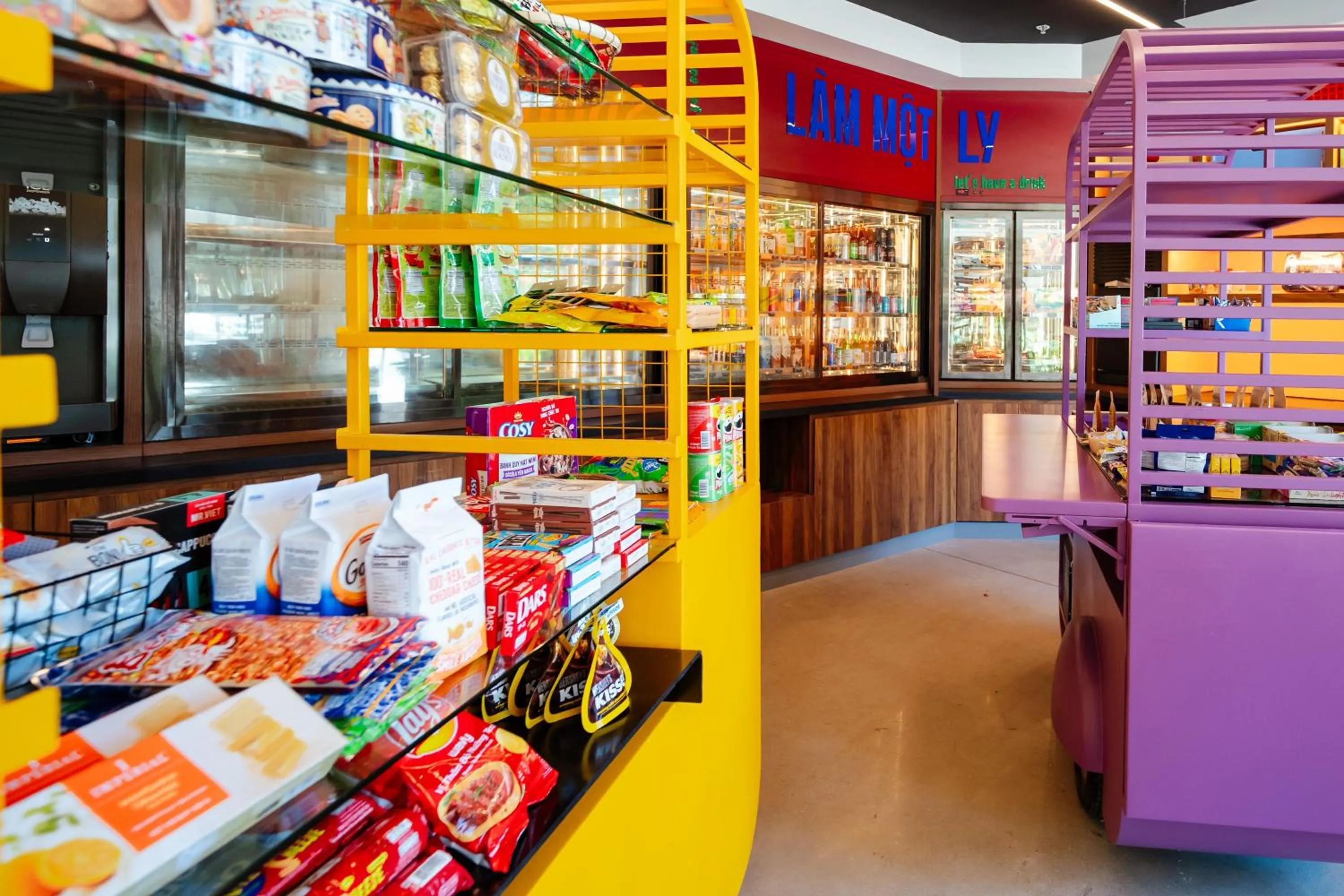 Lobby or reception in Wink Can Tho Centre, Unscripted by Hyatt - 24 Hours stay