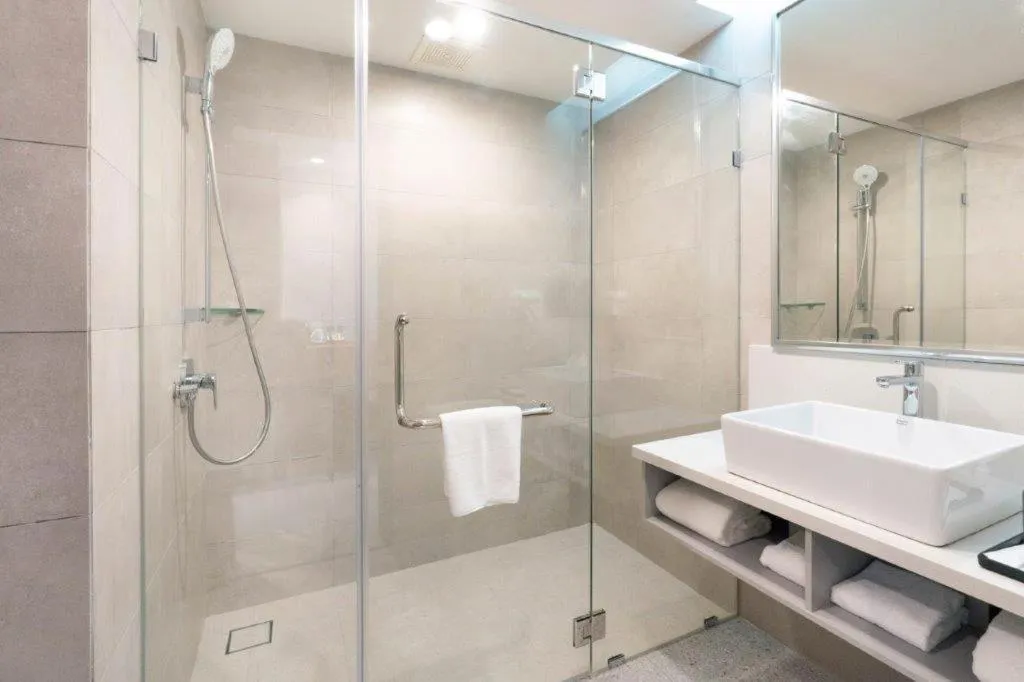 Bathroom in Arena Premier Hotel