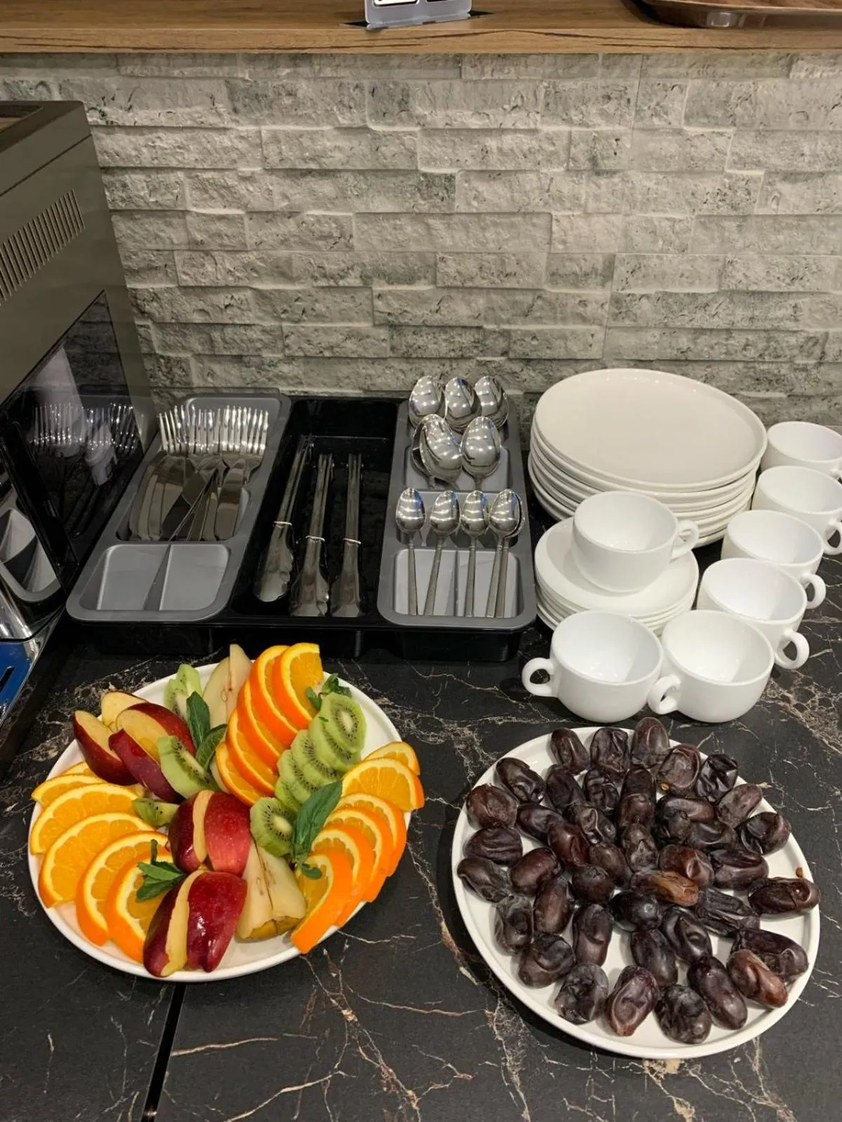 Breakfast in Avenue 23 Boutique Hotel