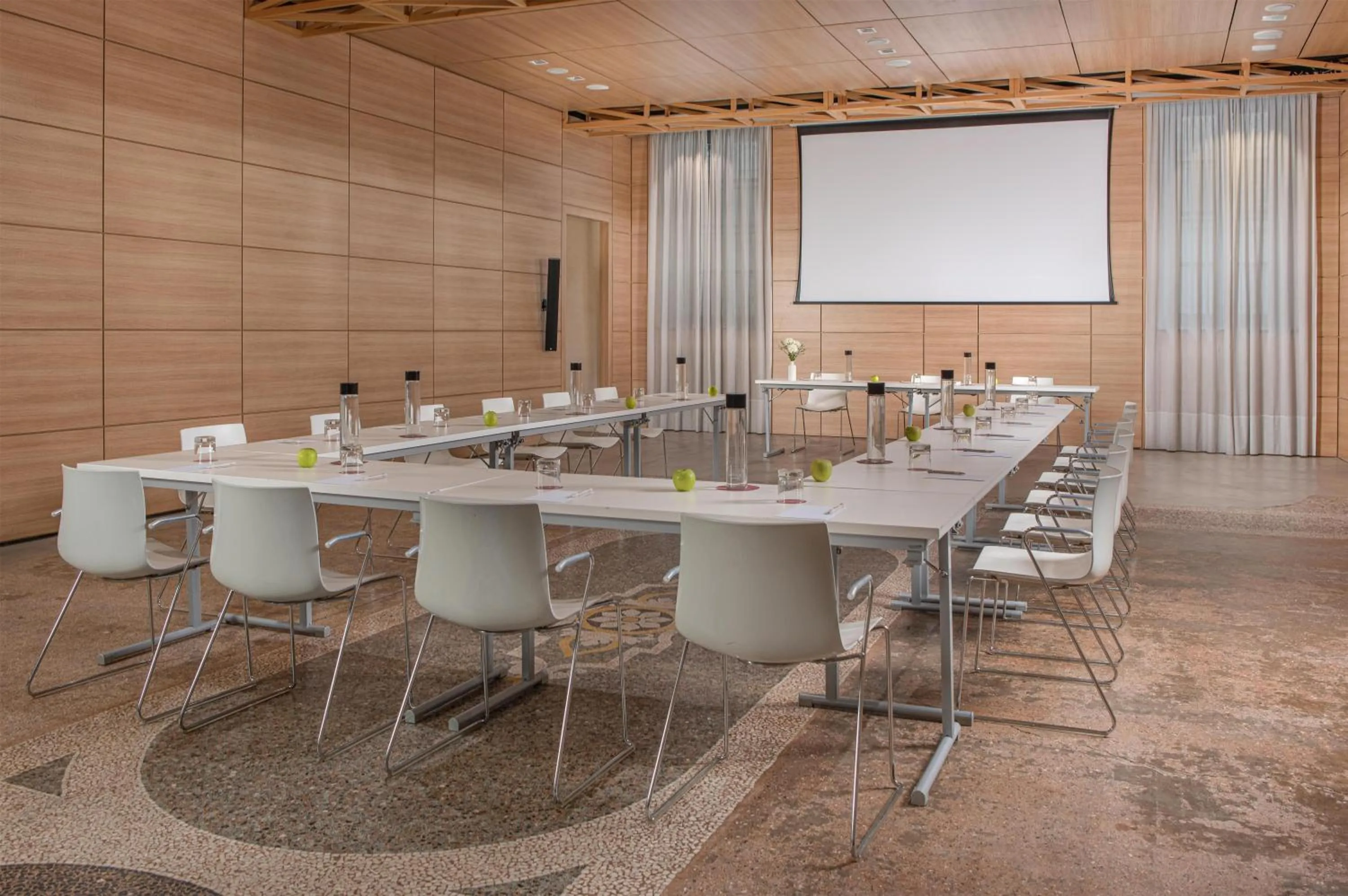 Meeting/conference room in NH Collection Torino Piazza Carlina