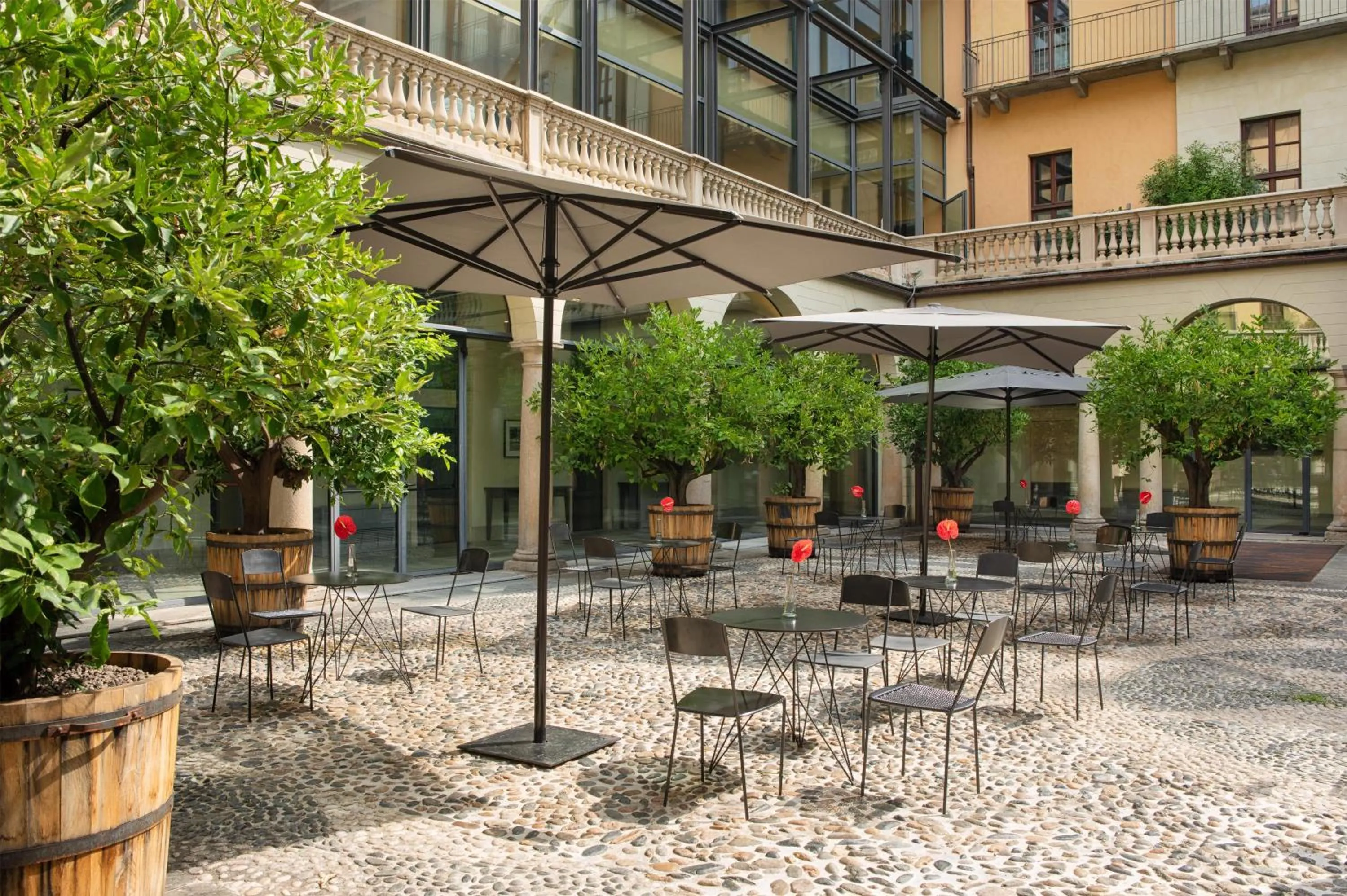 Property building in NH Collection Torino Piazza Carlina