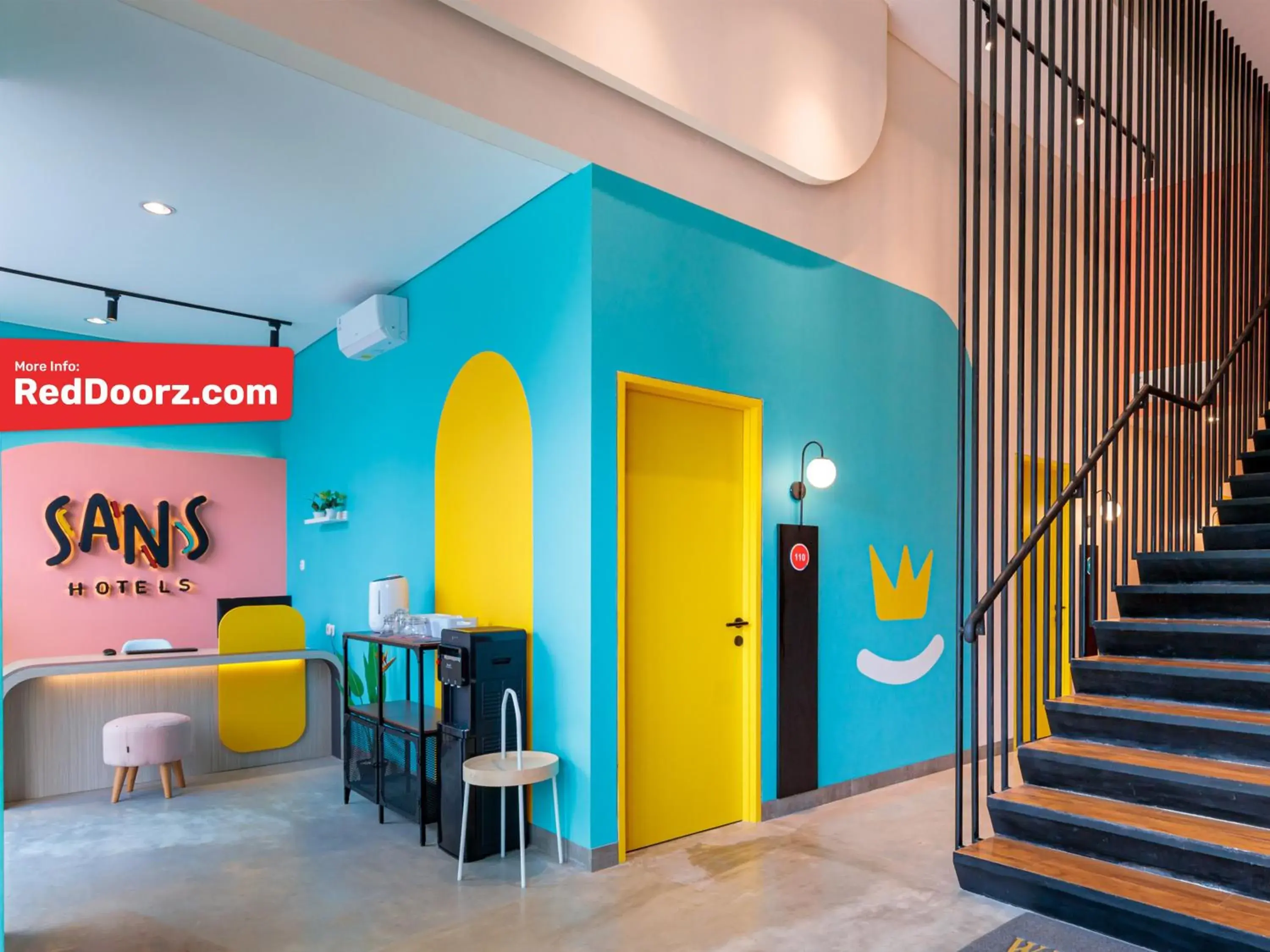 Lobby or reception in Sans Hotel Kelapa Gading Jakarta Lobby or reception in Sans Hotel Kelapa Gading Jakarta