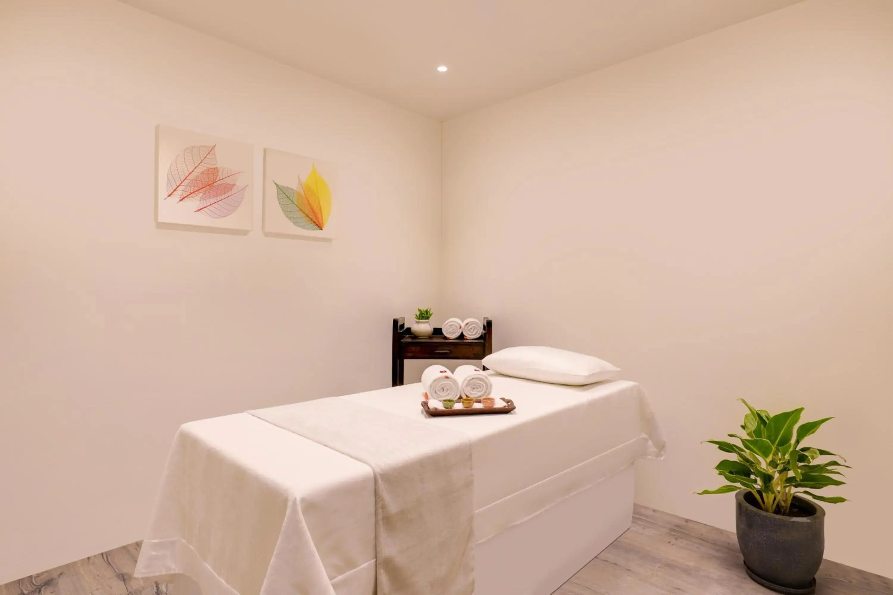 Bed in Keys Select by Lemon Tree Hotels, Udaipur Bed in Keys Select by Lemon Tree Hotels, Udaipur