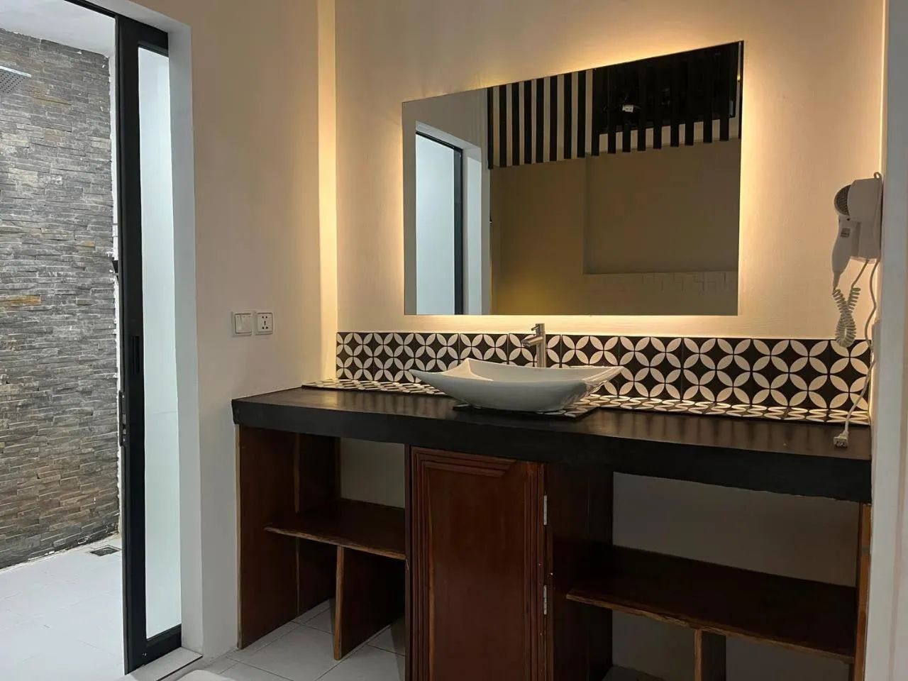 Bathroom in Angkor Sand Hotel