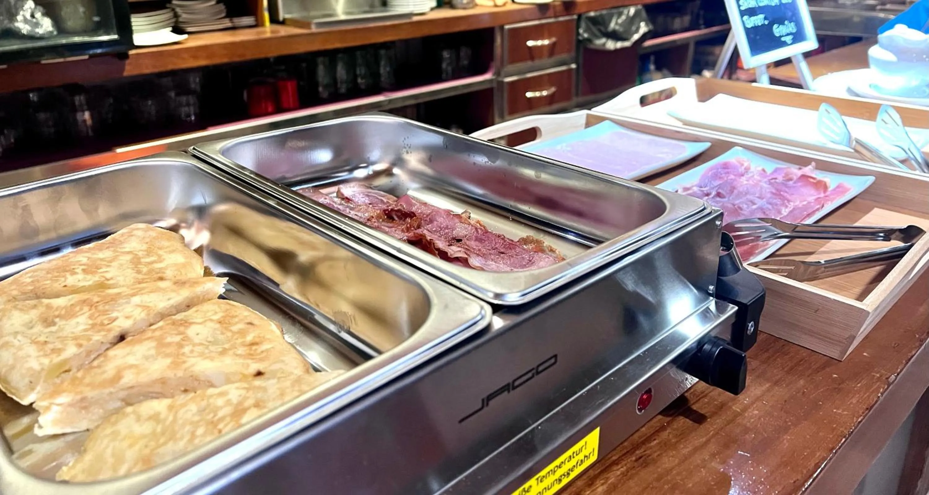 Breakfast in Hotel Solana