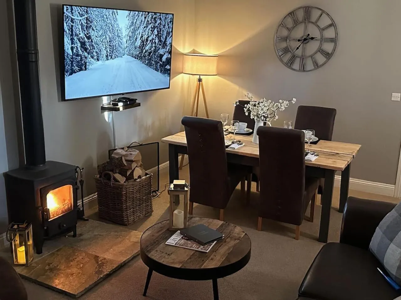 Living room in Stonehenge Cottages