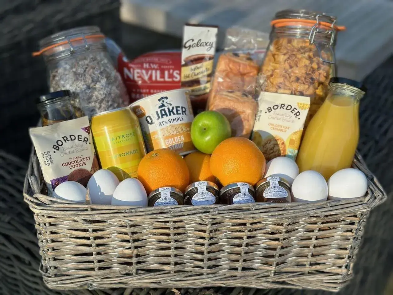 Deluxe Junior Suite in Stonehenge Cottages Deluxe Junior Suite in Stonehenge Cottages