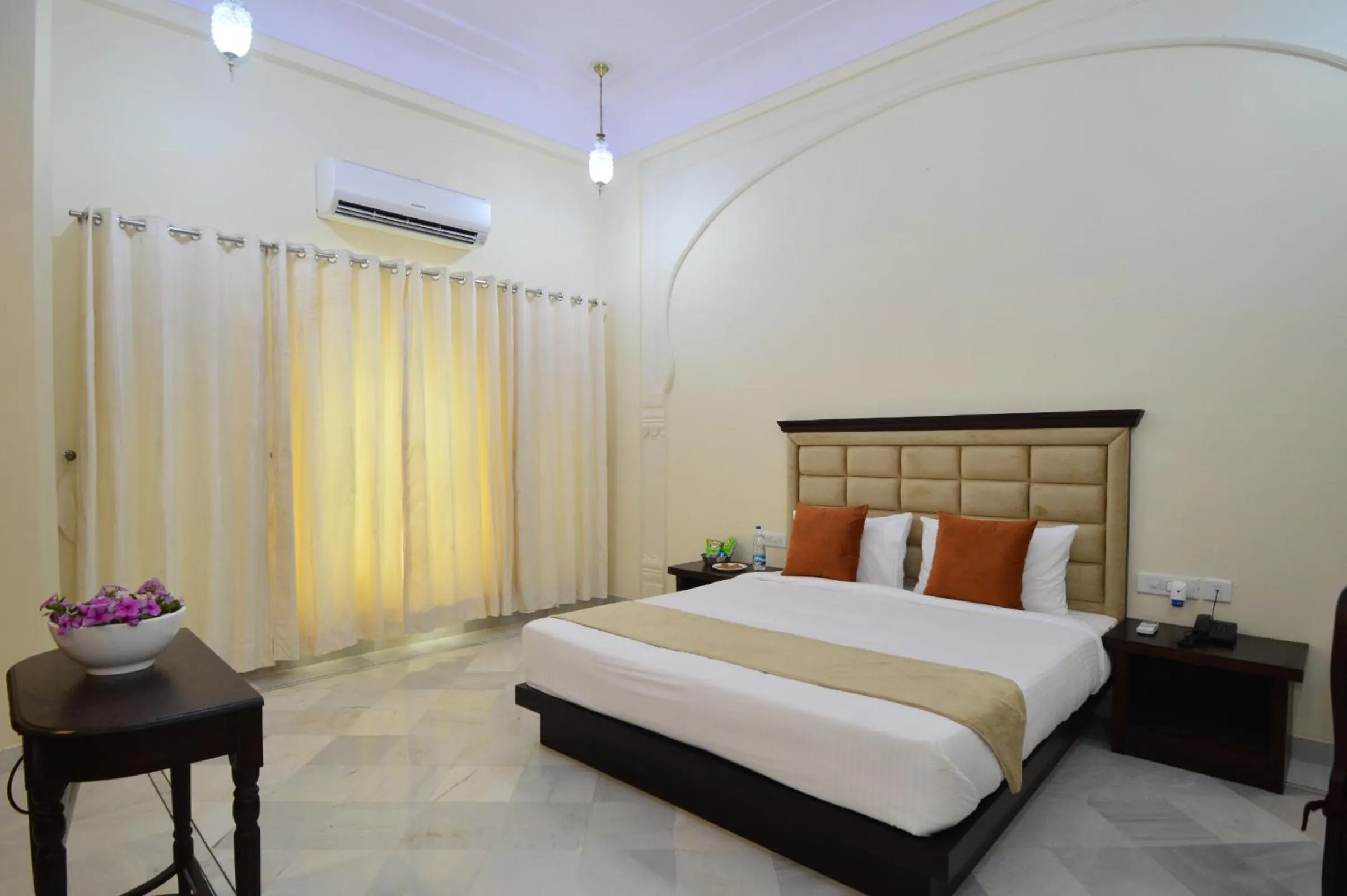 Deluxe Room in Aaram Baagh Agra-A Luxury Resort by Pachar Group Hotels