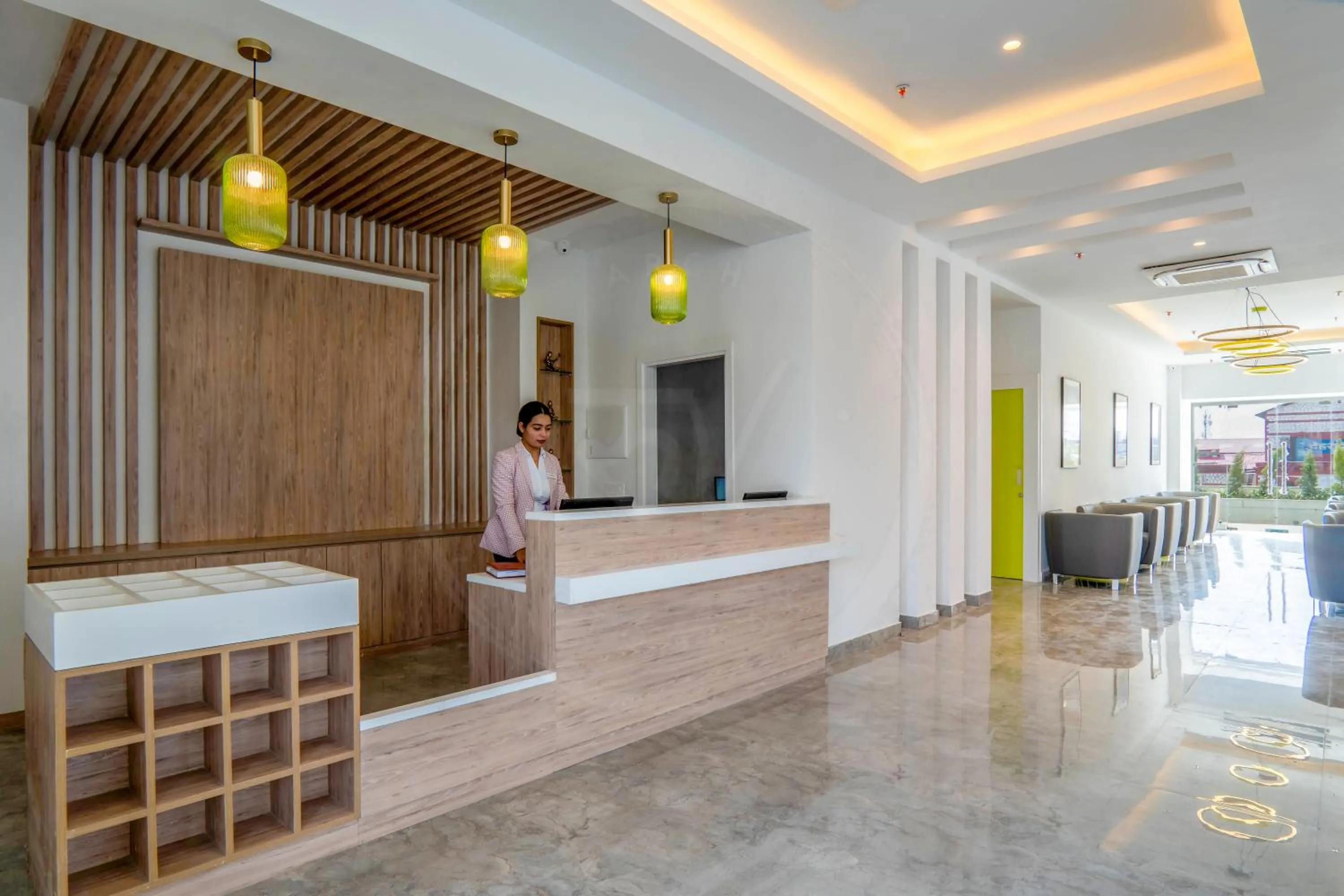 Lobby or reception in Le Roi Dehradun at Dehradun Railway Station