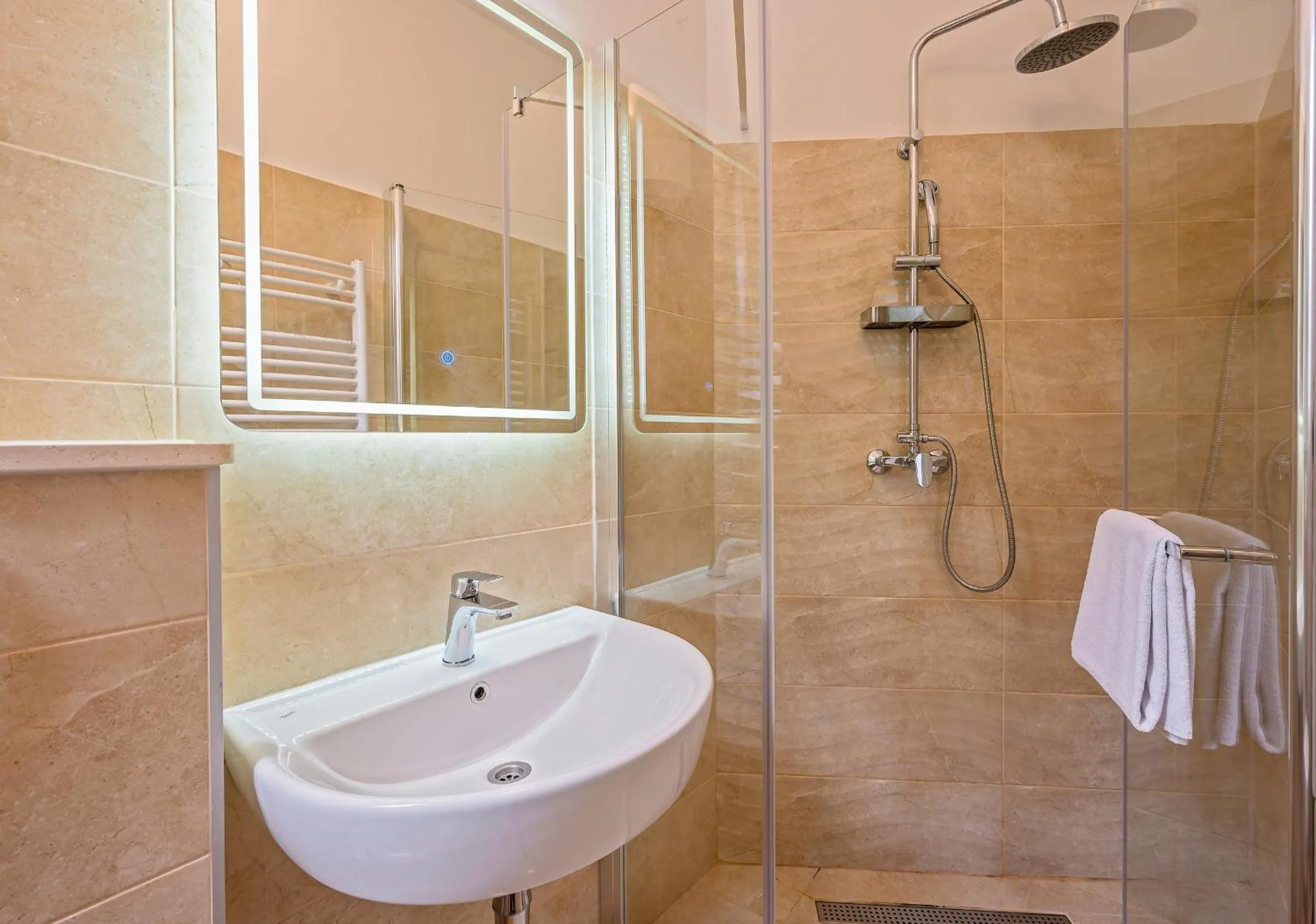 Yellow house with private parking