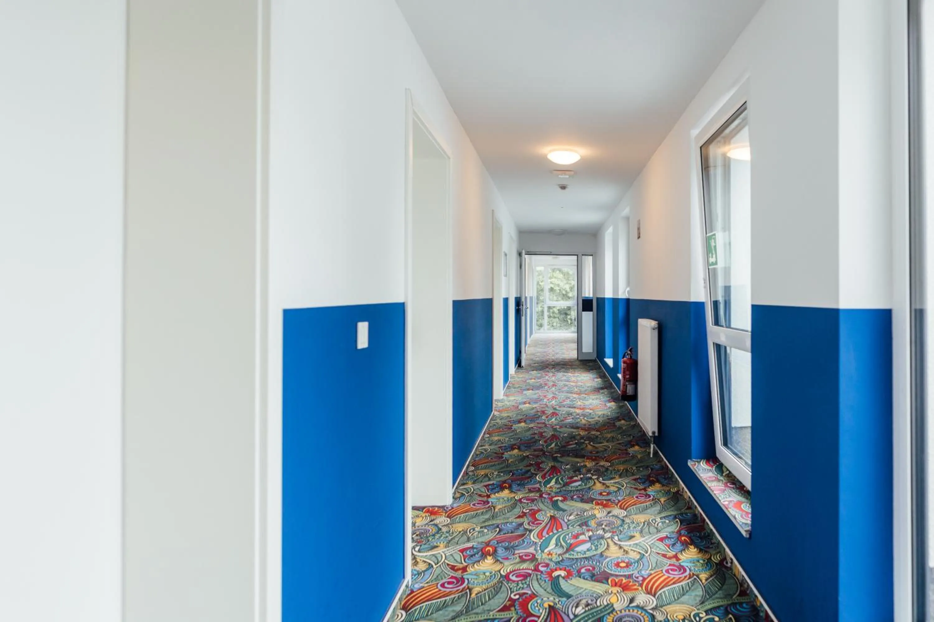 Bed in MYKY Aparthotel Harburg - Free Parking