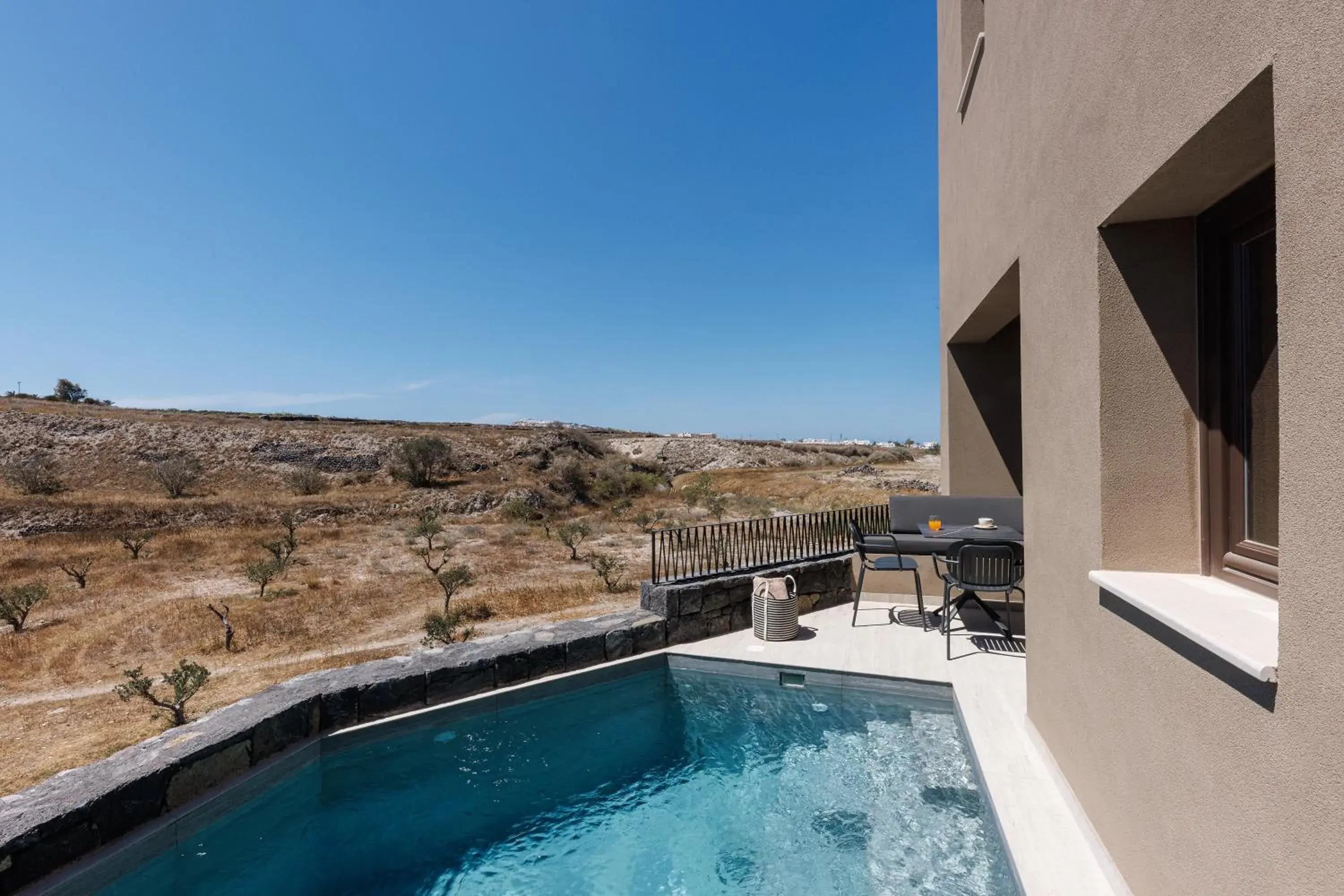 Grand Villa with Outdoor Hot Tub and Private heated Pool in Hidden Hills Grand Villa with Outdoor Hot Tub and Private heated Pool in Hidden Hills