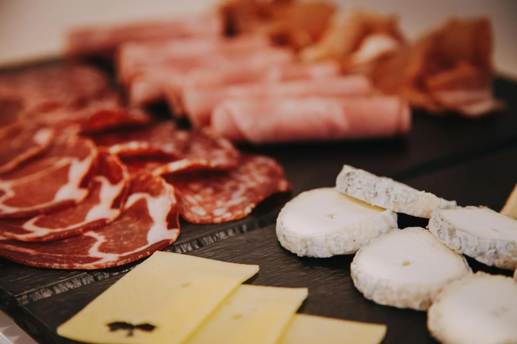 Buffet breakfast in Beelodge Hotel Blois Centre