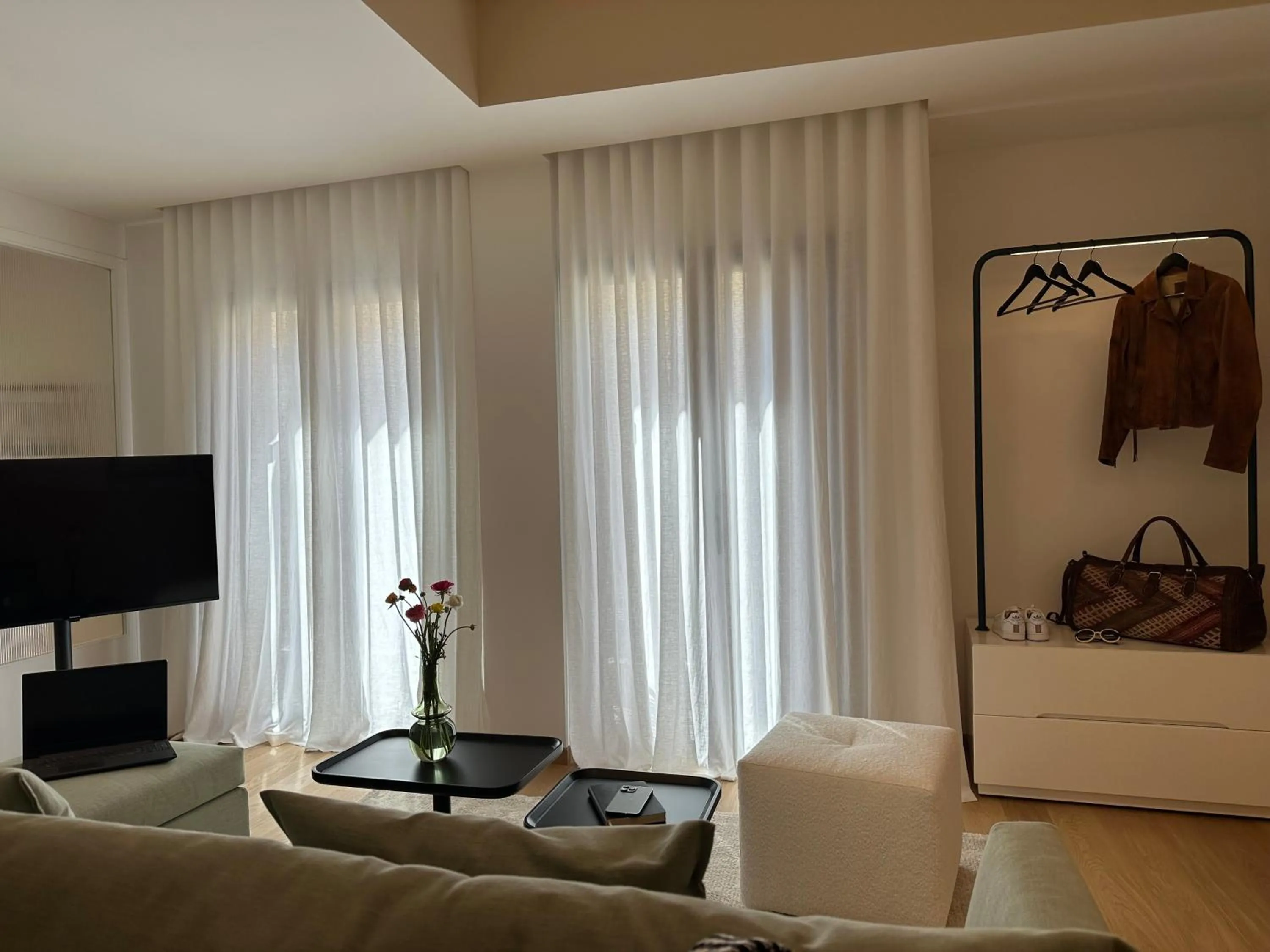 TV and multimedia in AIONION RESIDENCES by K&K