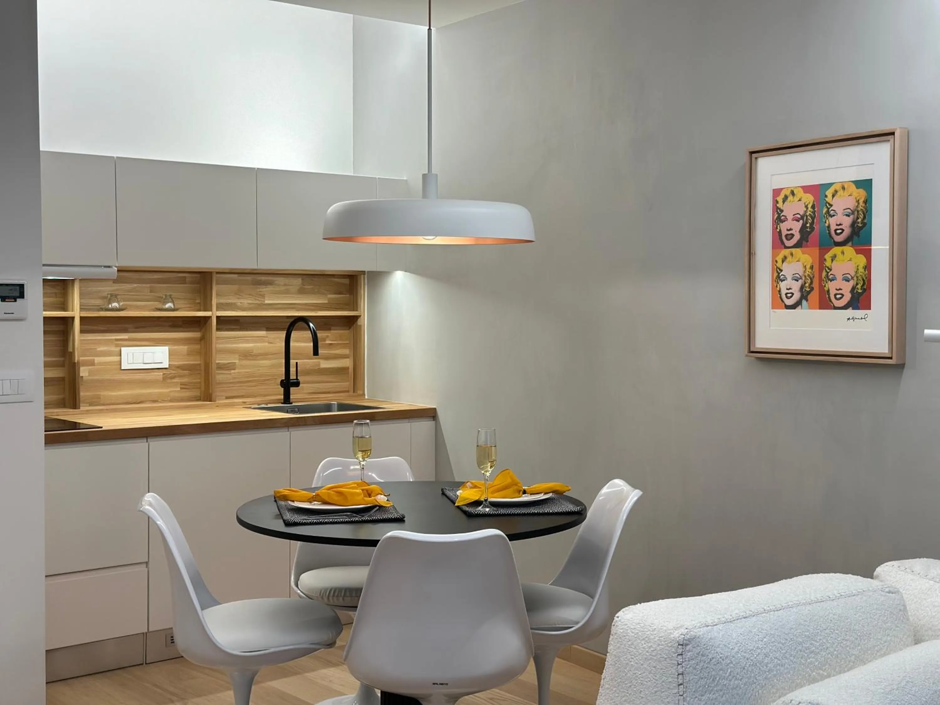 Kitchen or kitchenette in AIONION RESIDENCES by K&K