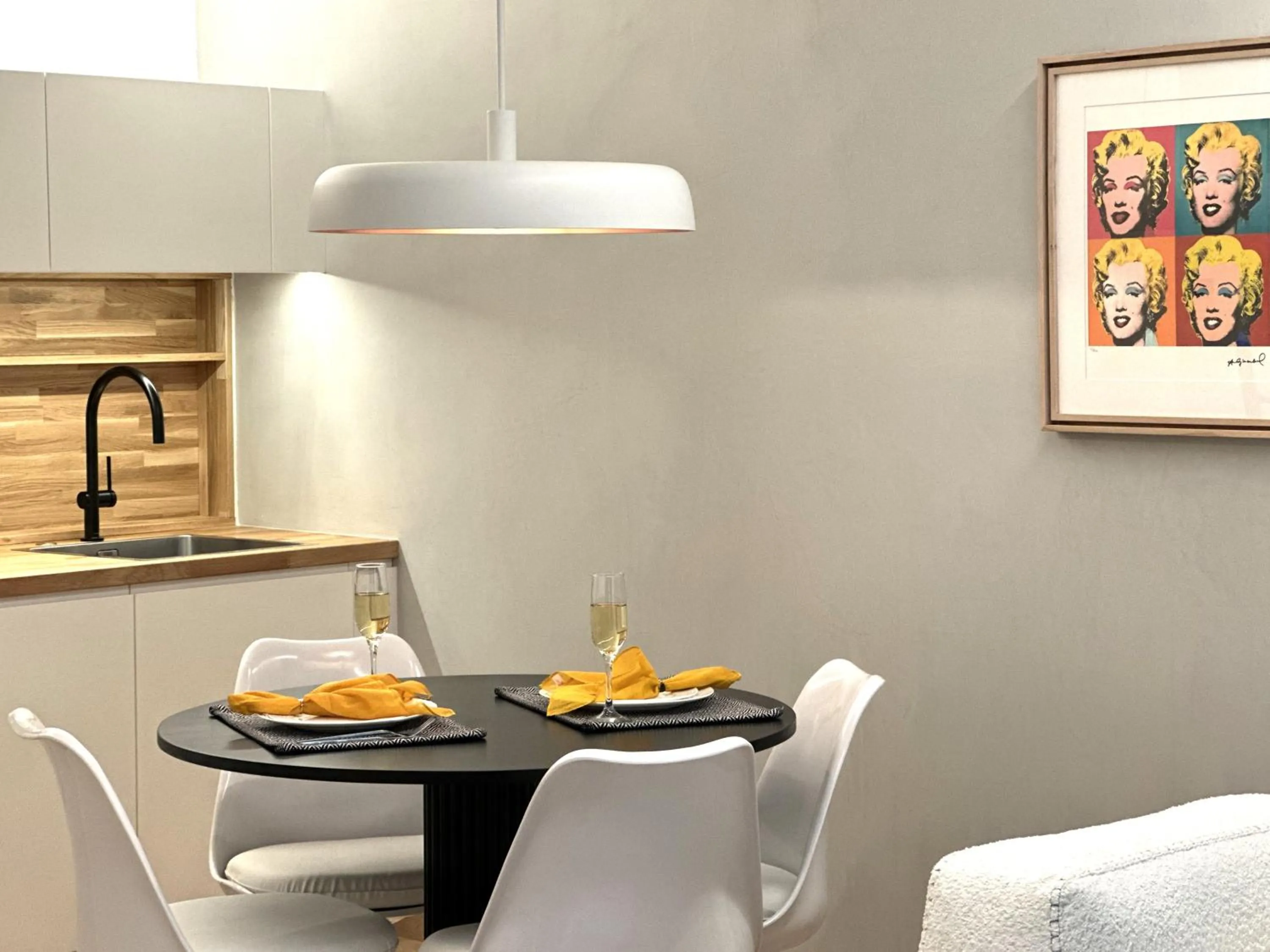 Kitchen or kitchenette in AIONION RESIDENCES by K&K