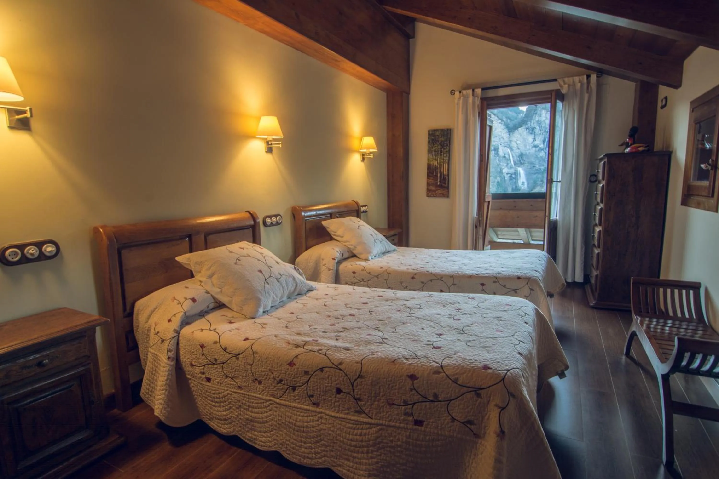 Bed in Hotel Rural El Portón de Murillo