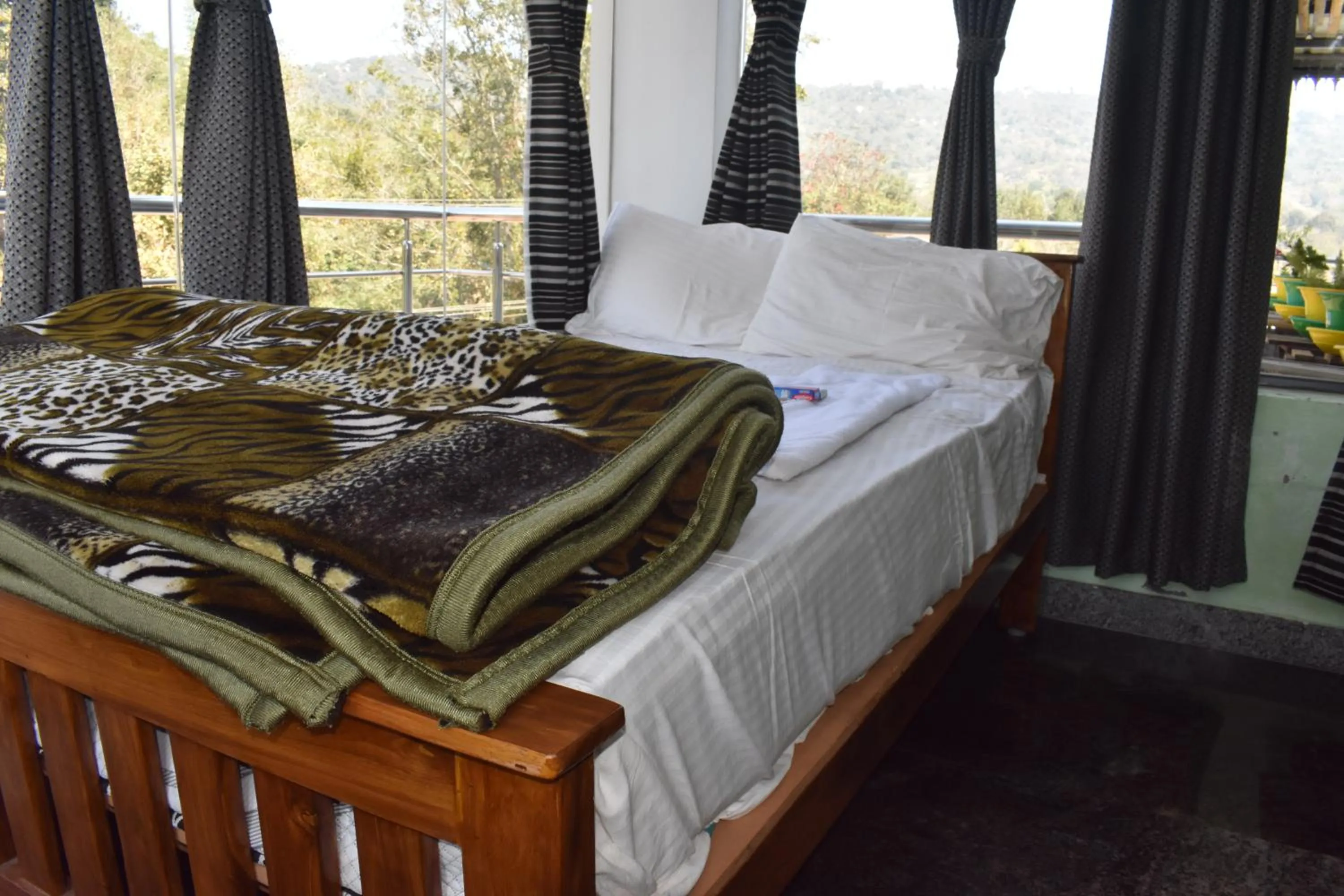 Bedroom, Bed in Yelagiri GoldHill Resort