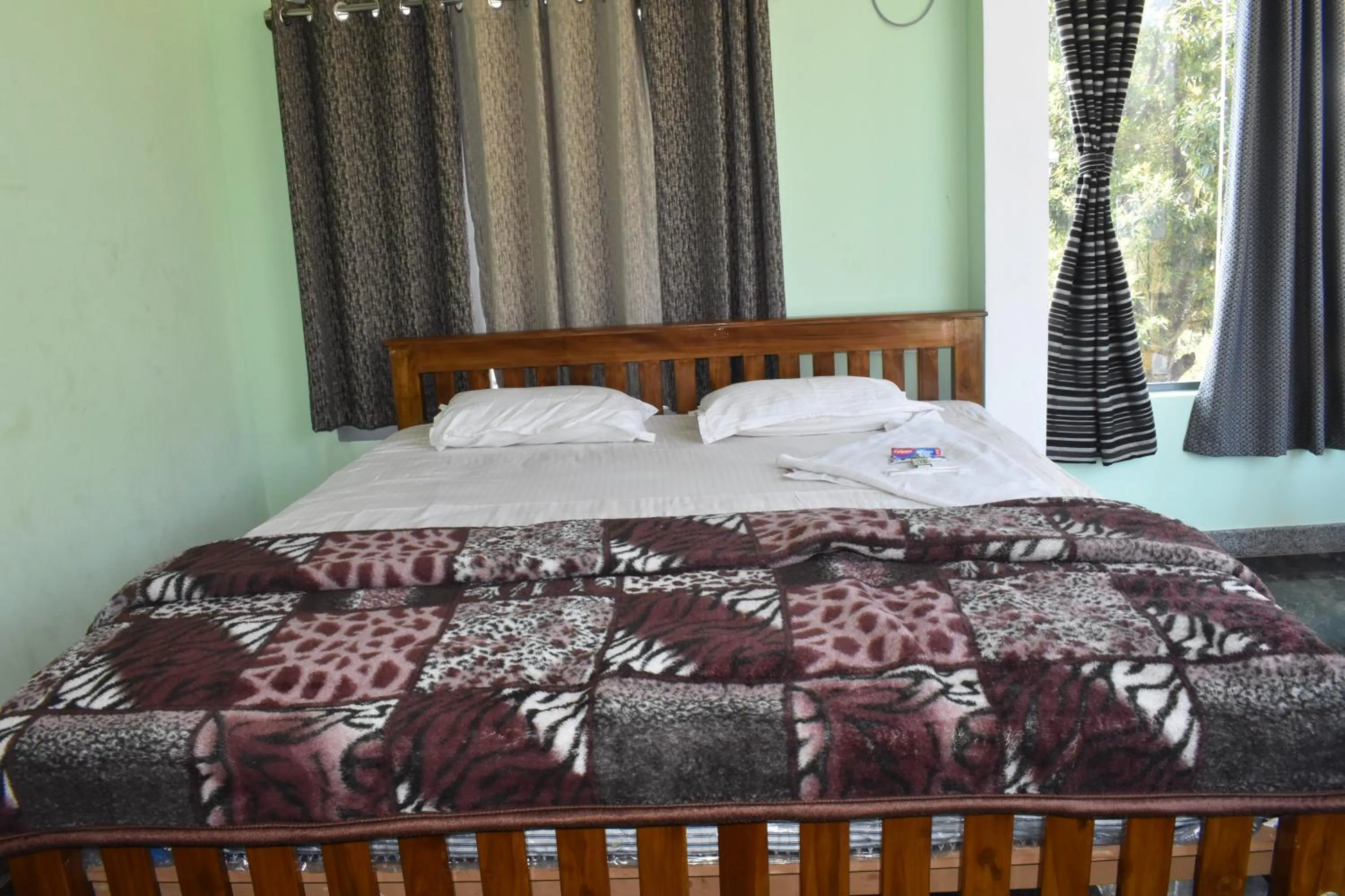 Bedroom, Bed in Yelagiri GoldHill Resort