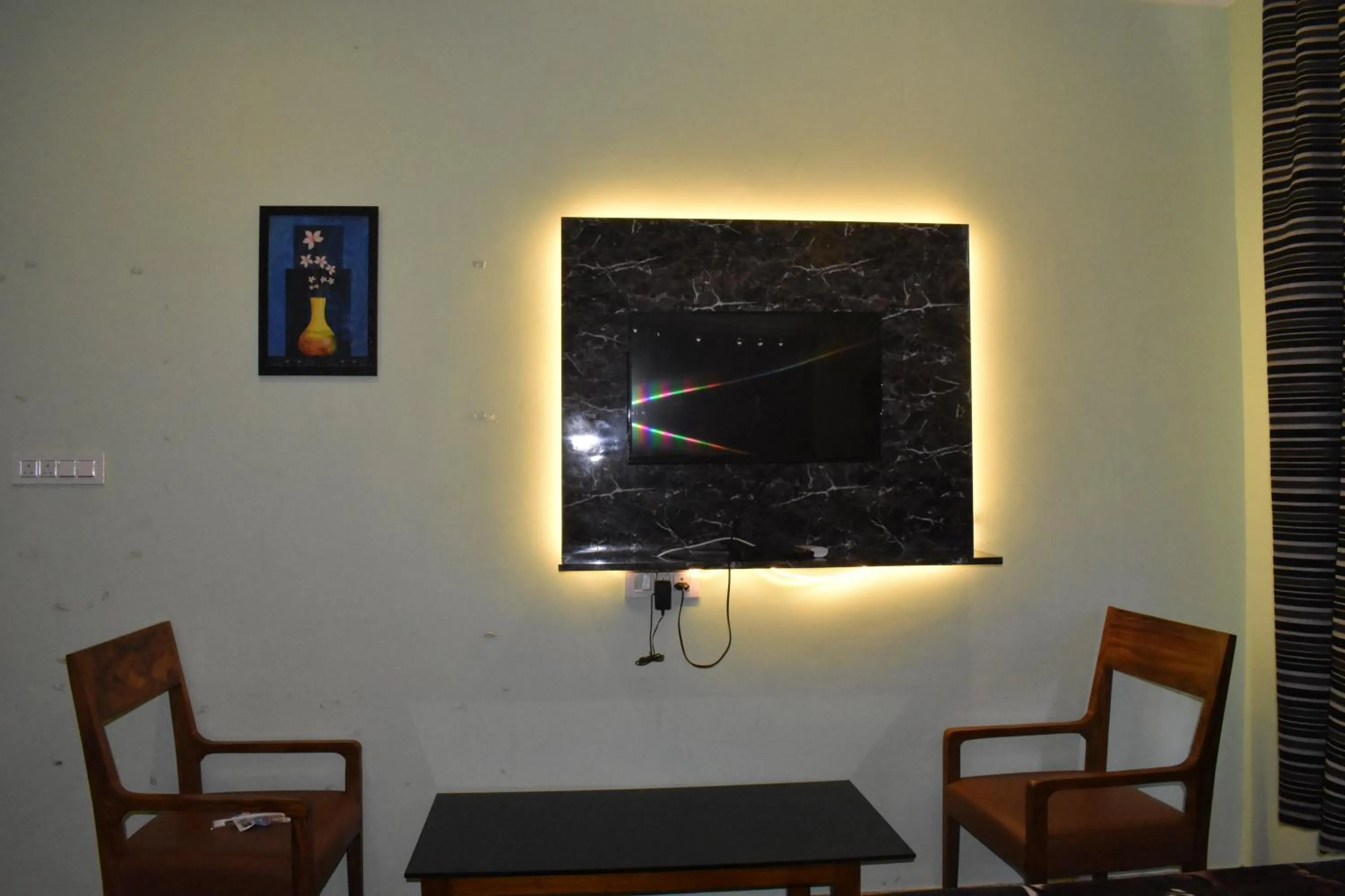 TV and multimedia in Yelagiri GoldHill Resort