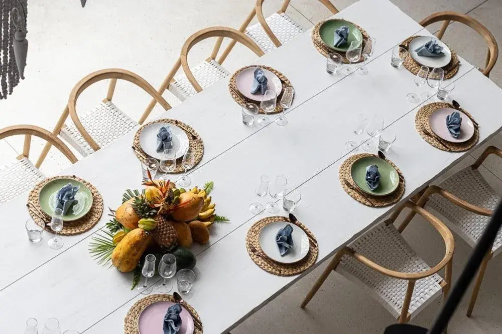 Restaurant/places to eat in Miss Ceylon Restaurant/places to eat in Miss Ceylon