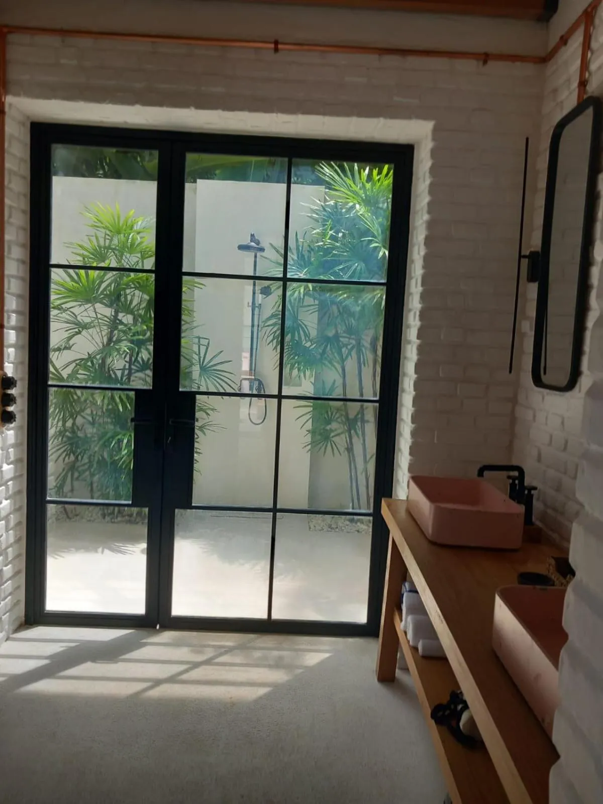 Bathroom in Miss Ceylon