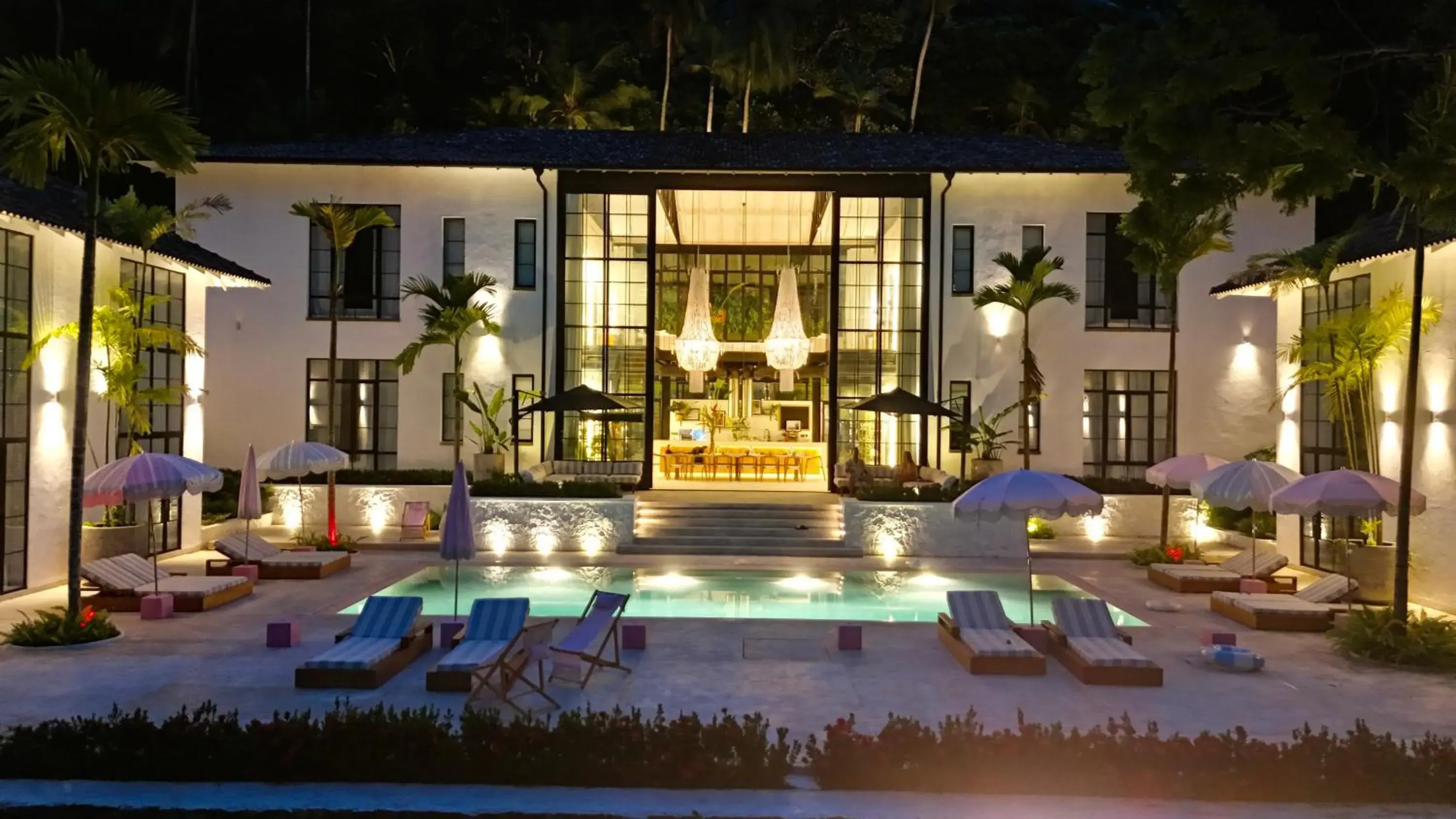 Property building in Miss Ceylon Property building in Miss Ceylon