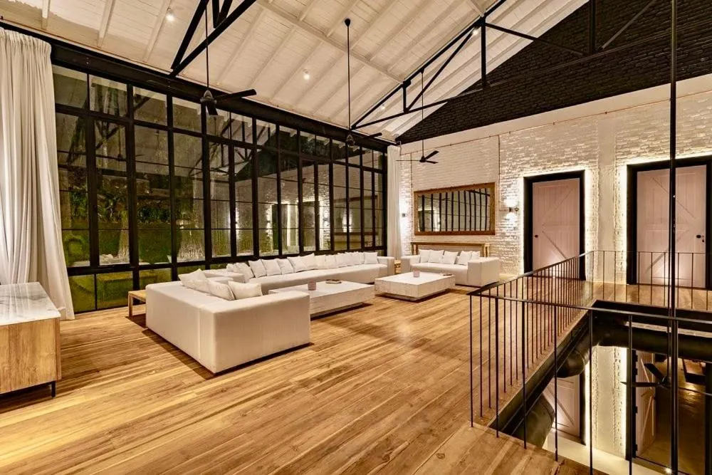 Balcony/Terrace in Miss Ceylon