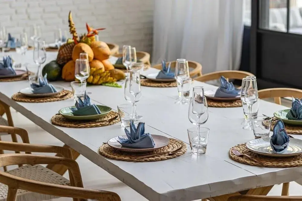 Restaurant/places to eat in Miss Ceylon Restaurant/places to eat in Miss Ceylon