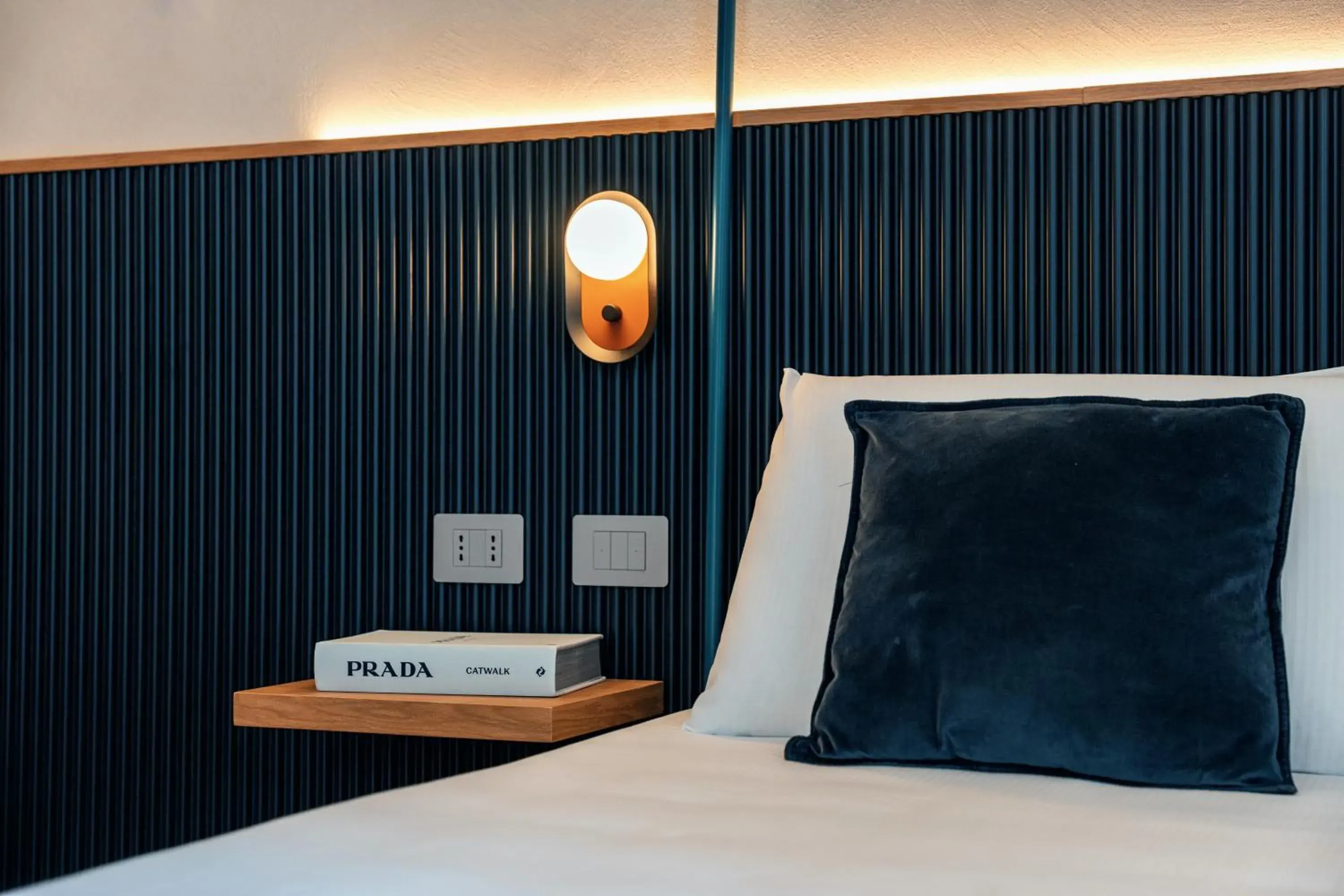 Bed in The Flow - Via Del Corso Bed in The Flow - Via Del Corso