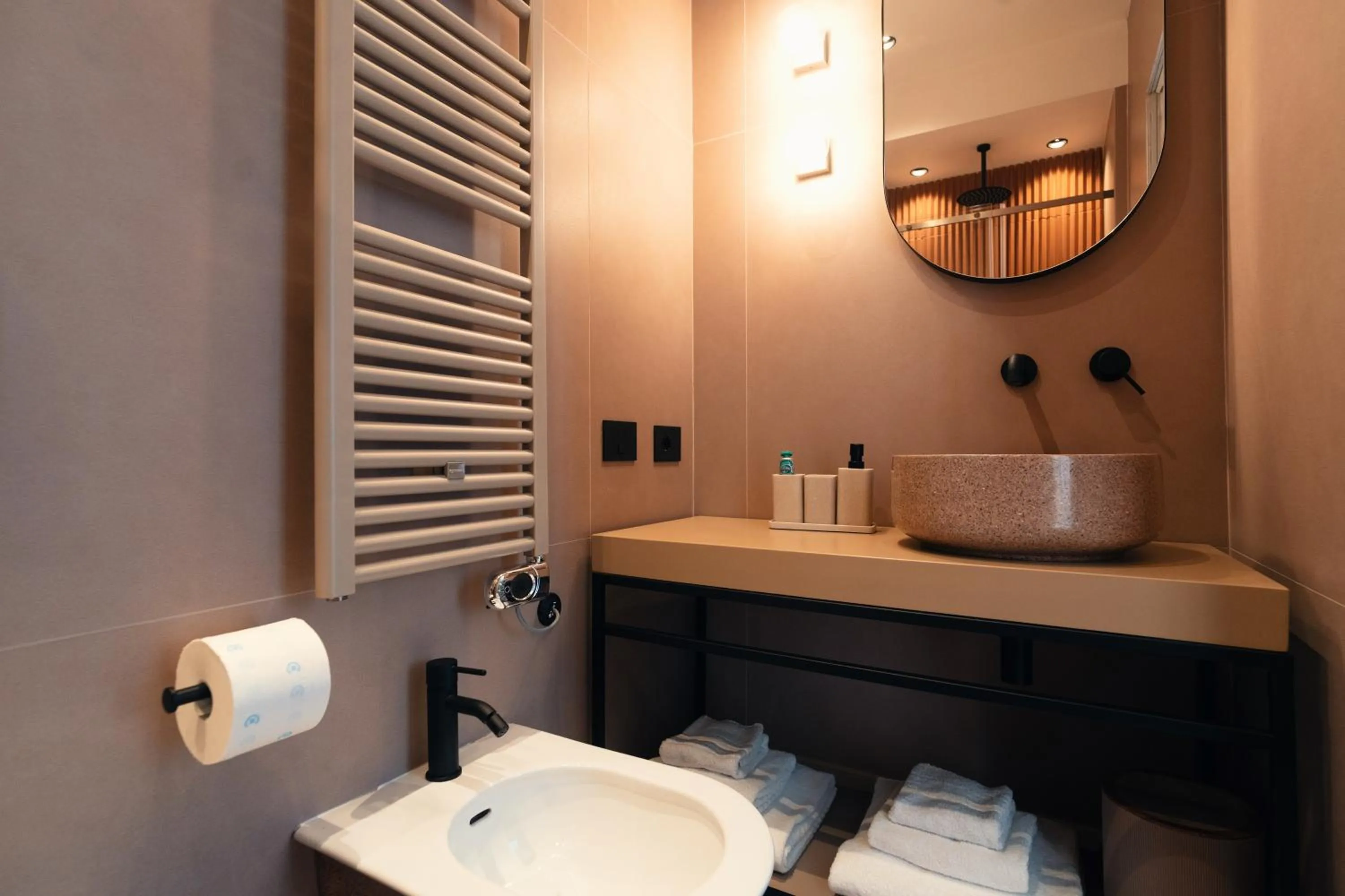 Bathroom in The Flow - Via Del Corso