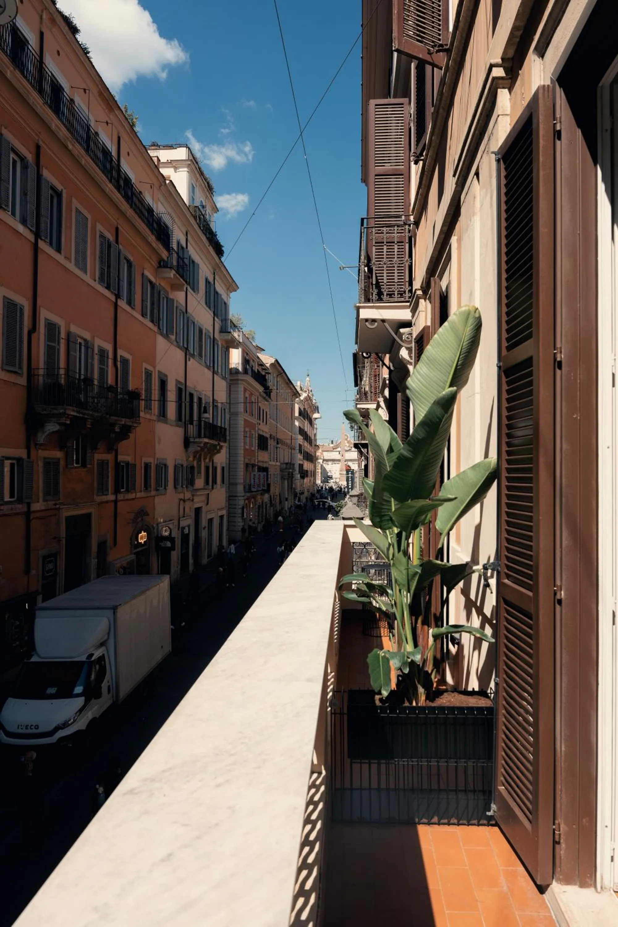 Street view in The Flow - Via Del Corso
