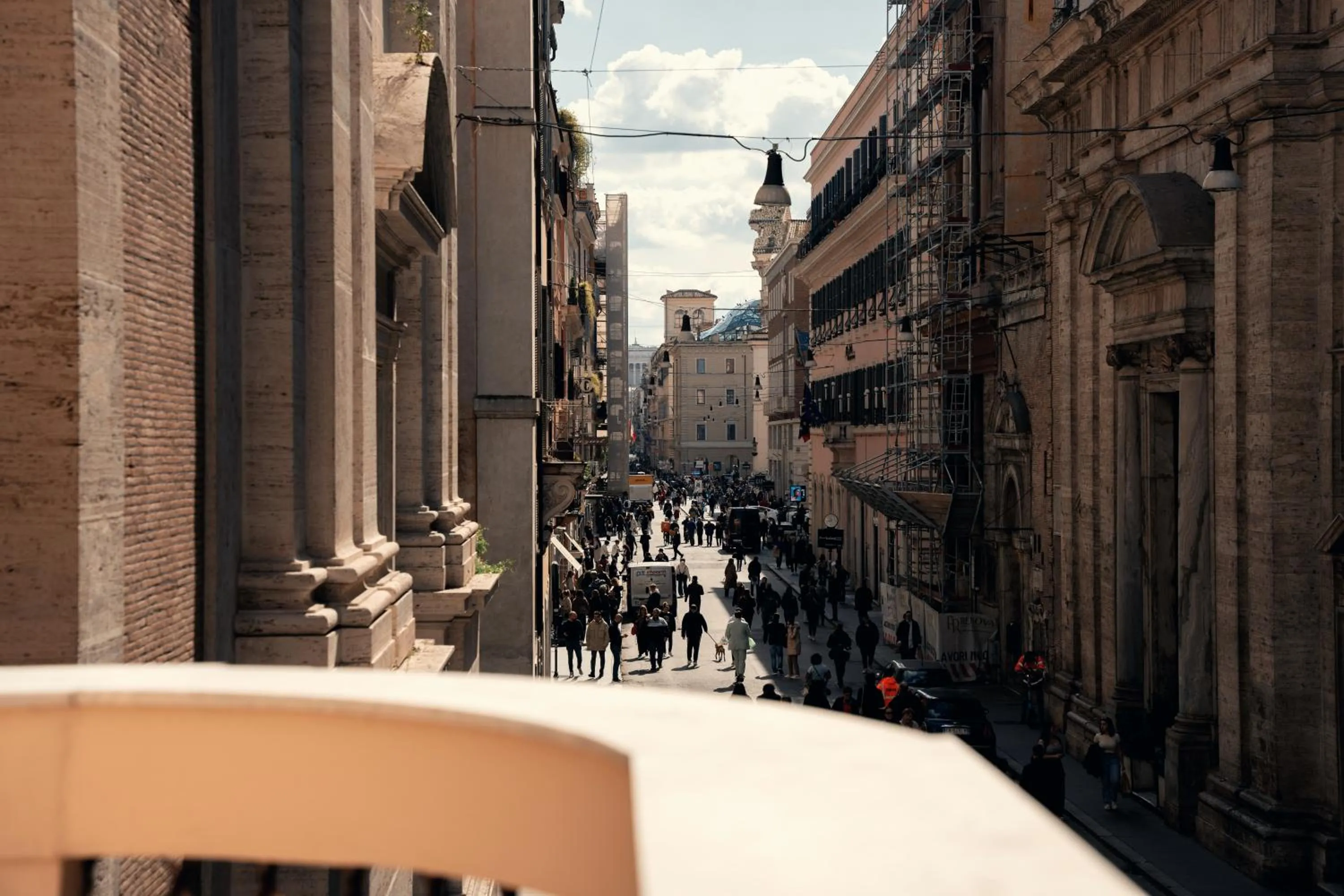 Property building in The Flow - Via Del Corso