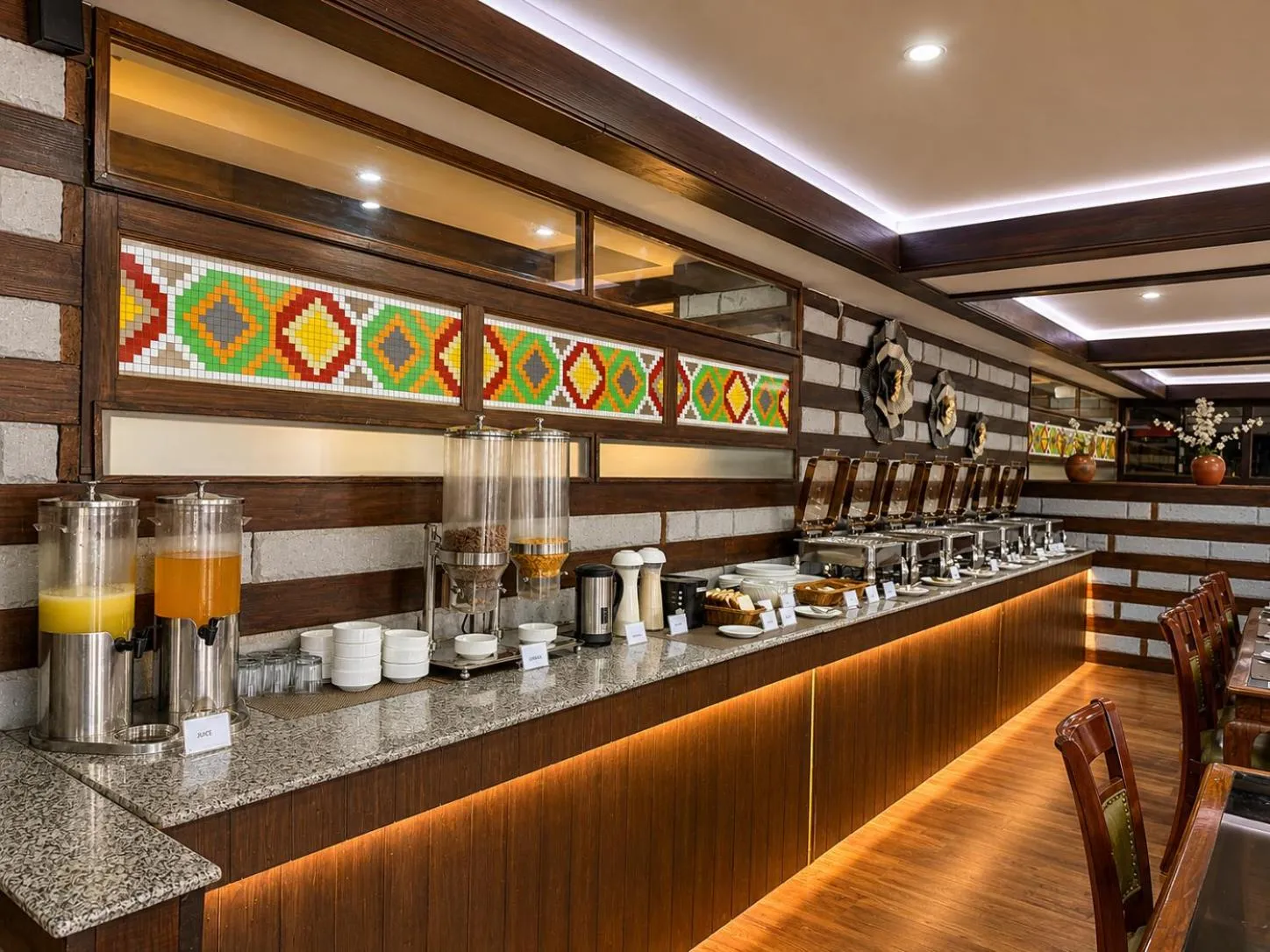 Restaurant/places to eat in Shobla Royale
