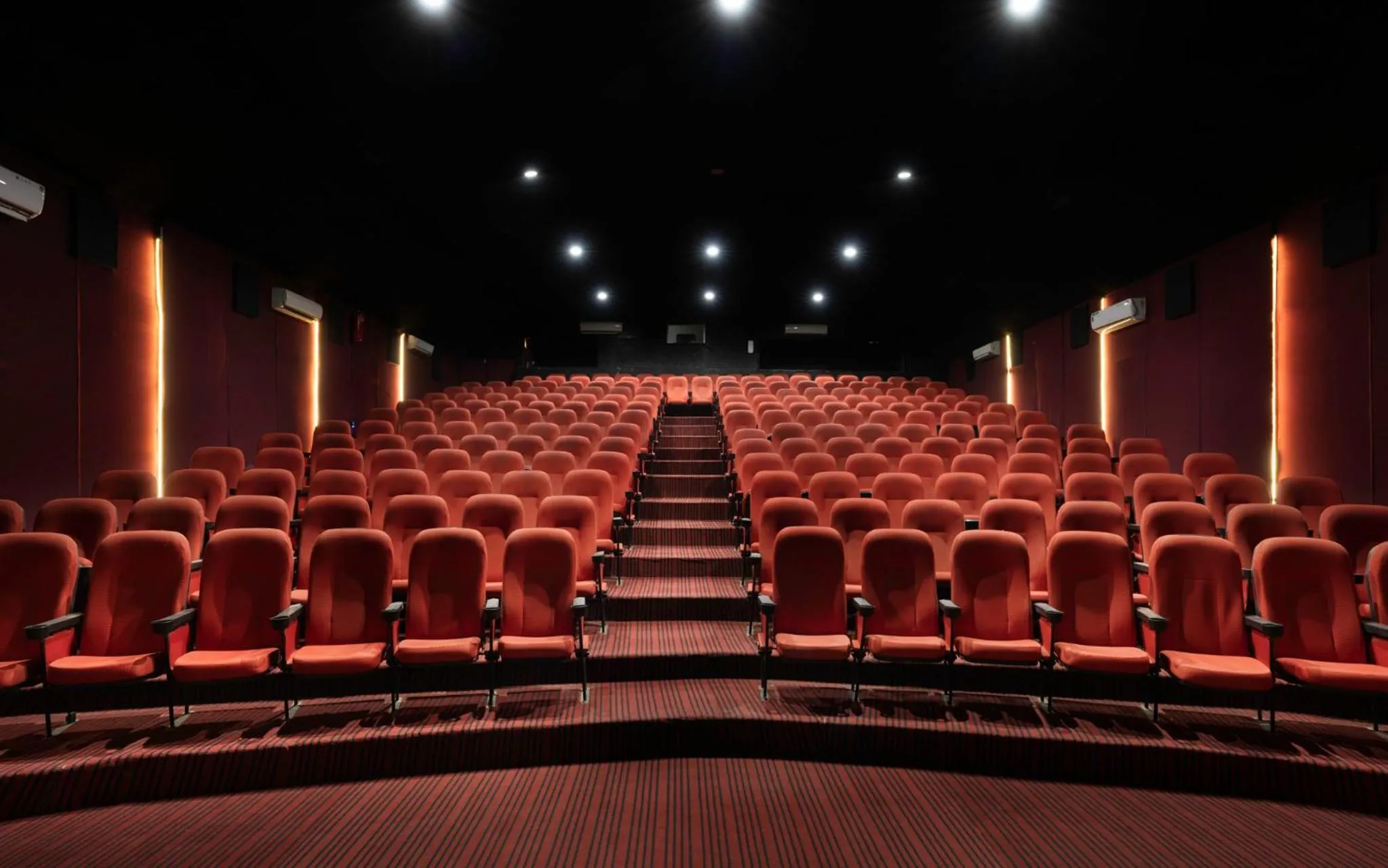 Entertainment in Shobla Royale