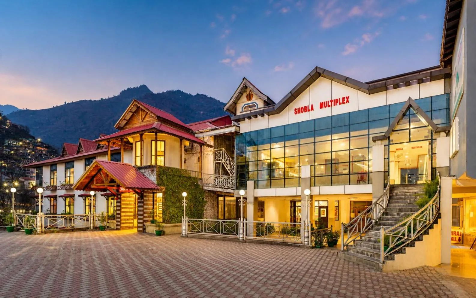 Property building in Shobla Royale