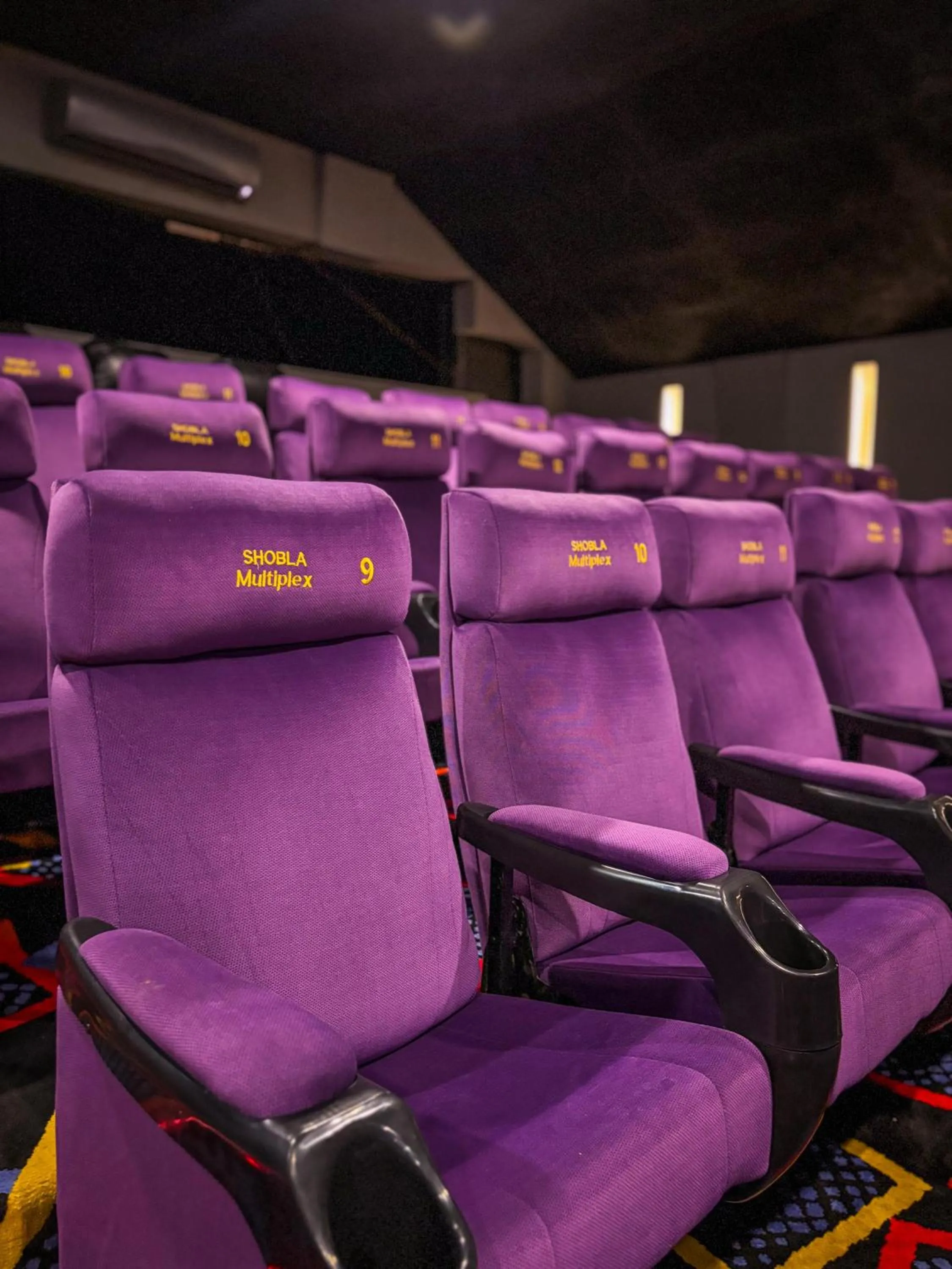 Entertainment in Shobla Royale