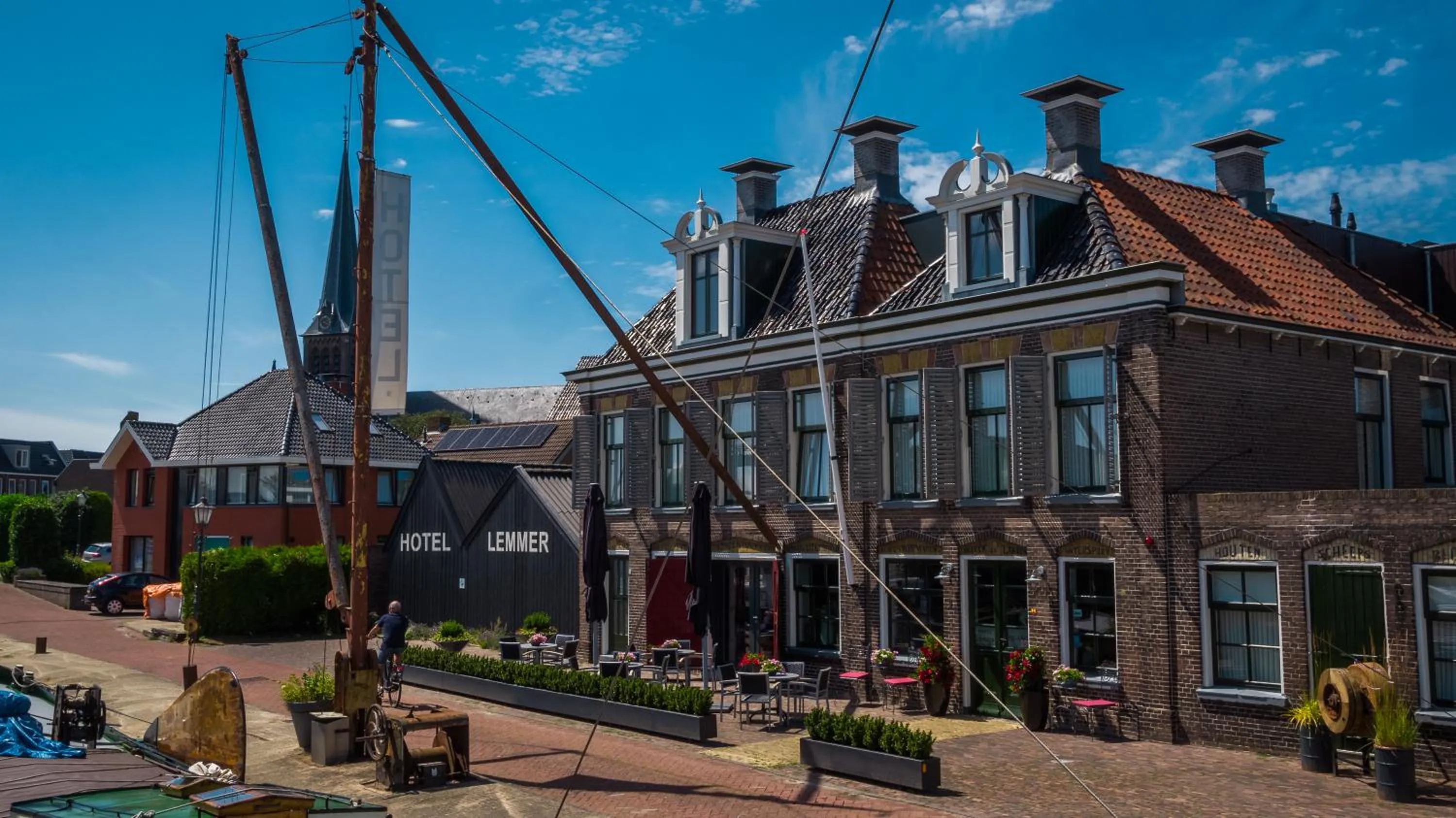 Property building in Hotel Lemmer