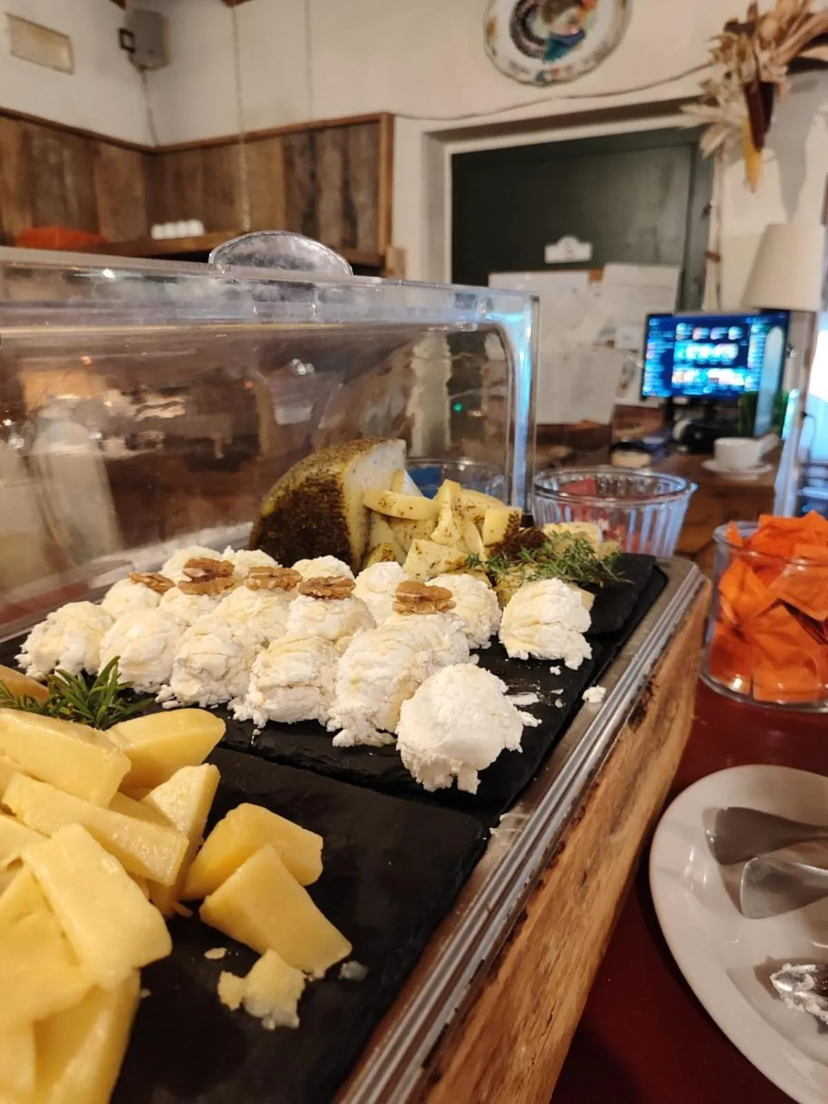 Breakfast in La Vineria di San Mattia