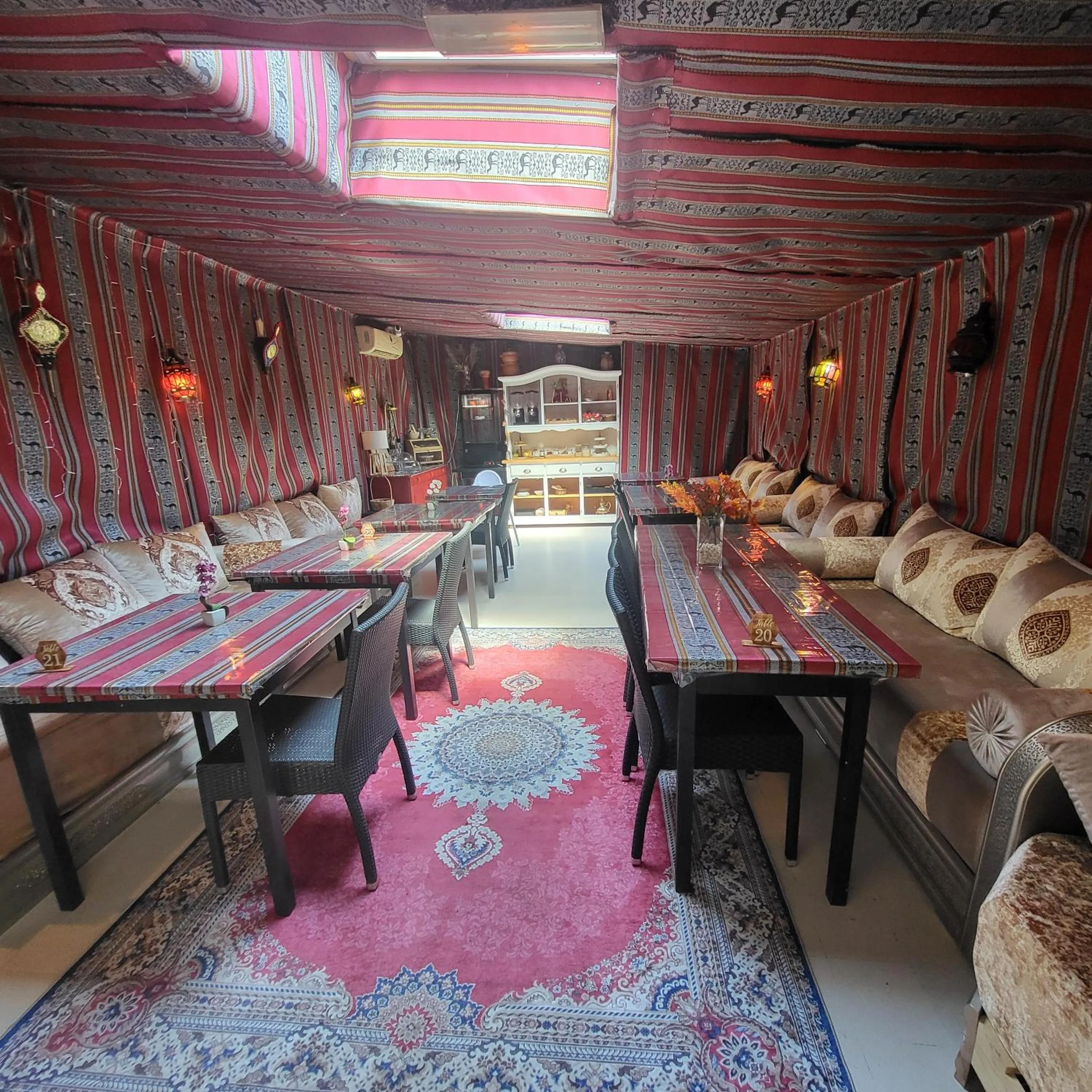 Breakfast in Hôtel Le Chalet