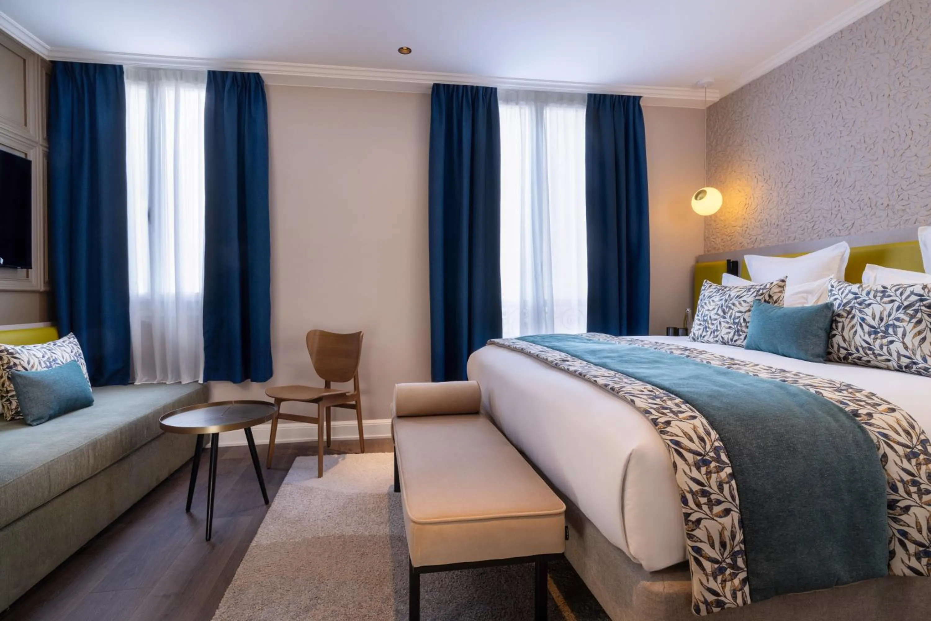 Bed in Hôtel L'Ormaie & Spa