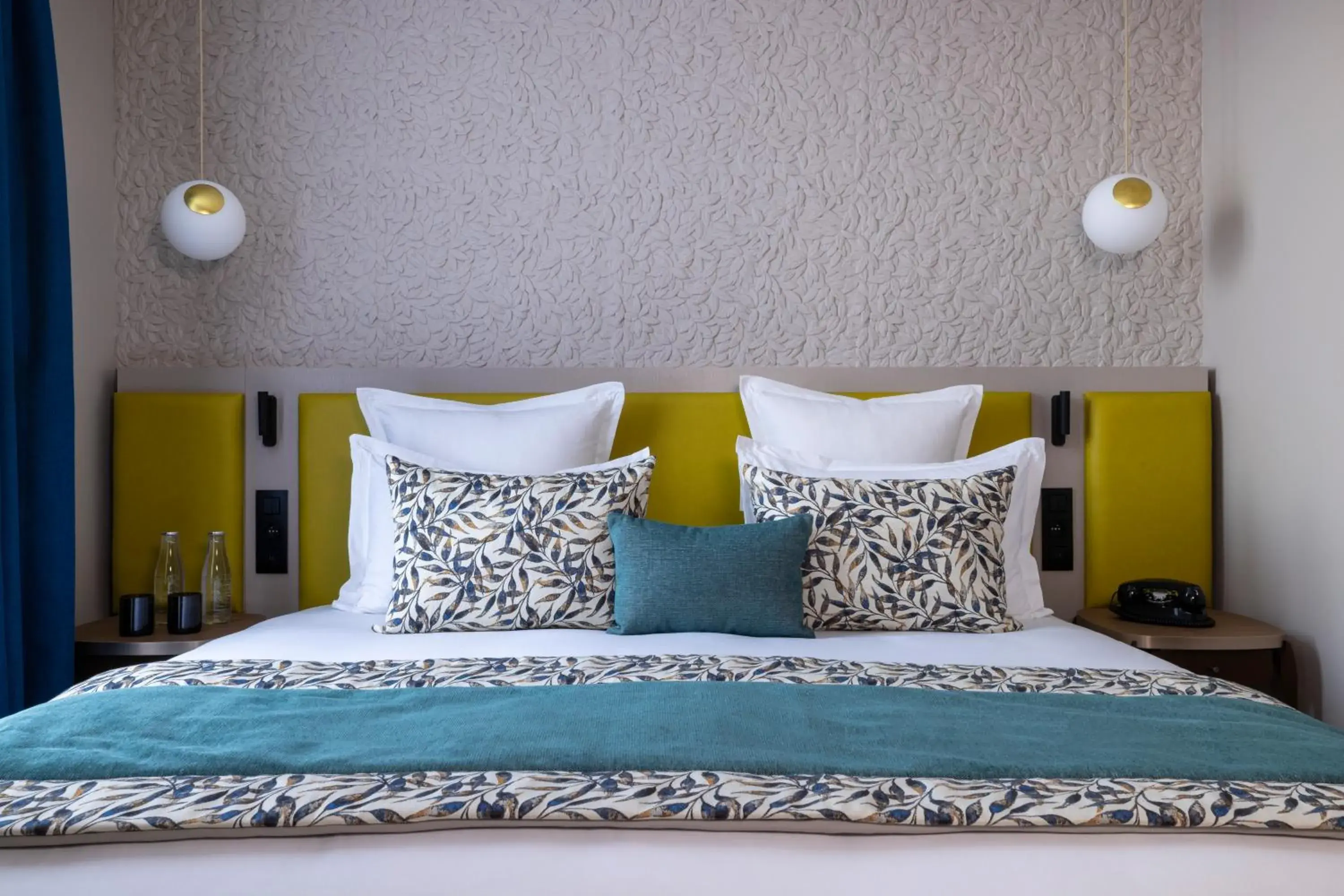 Bed in Hôtel L'Ormaie & Spa Bed in Hôtel L'Ormaie & Spa