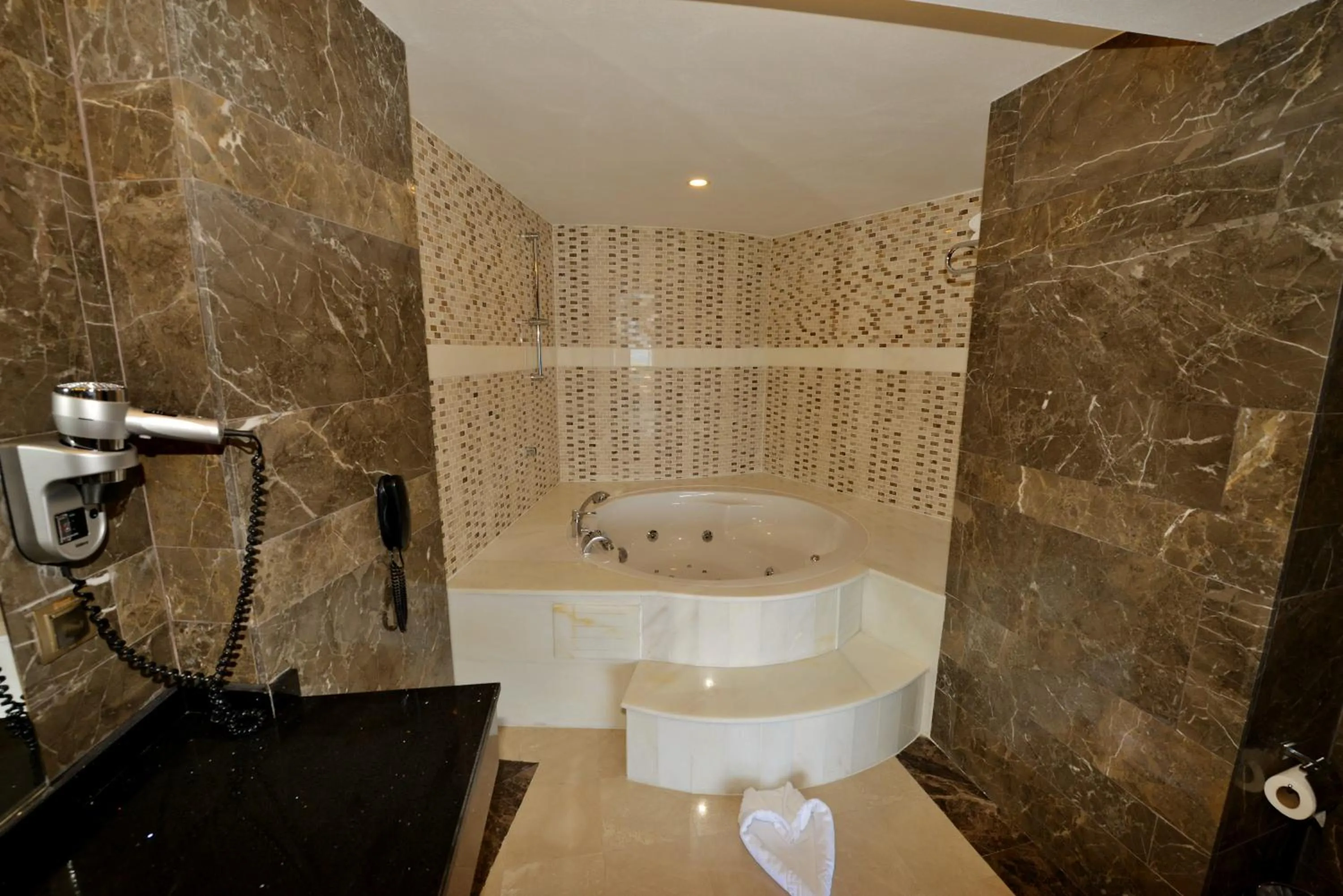 Other in Green Nature Diamond