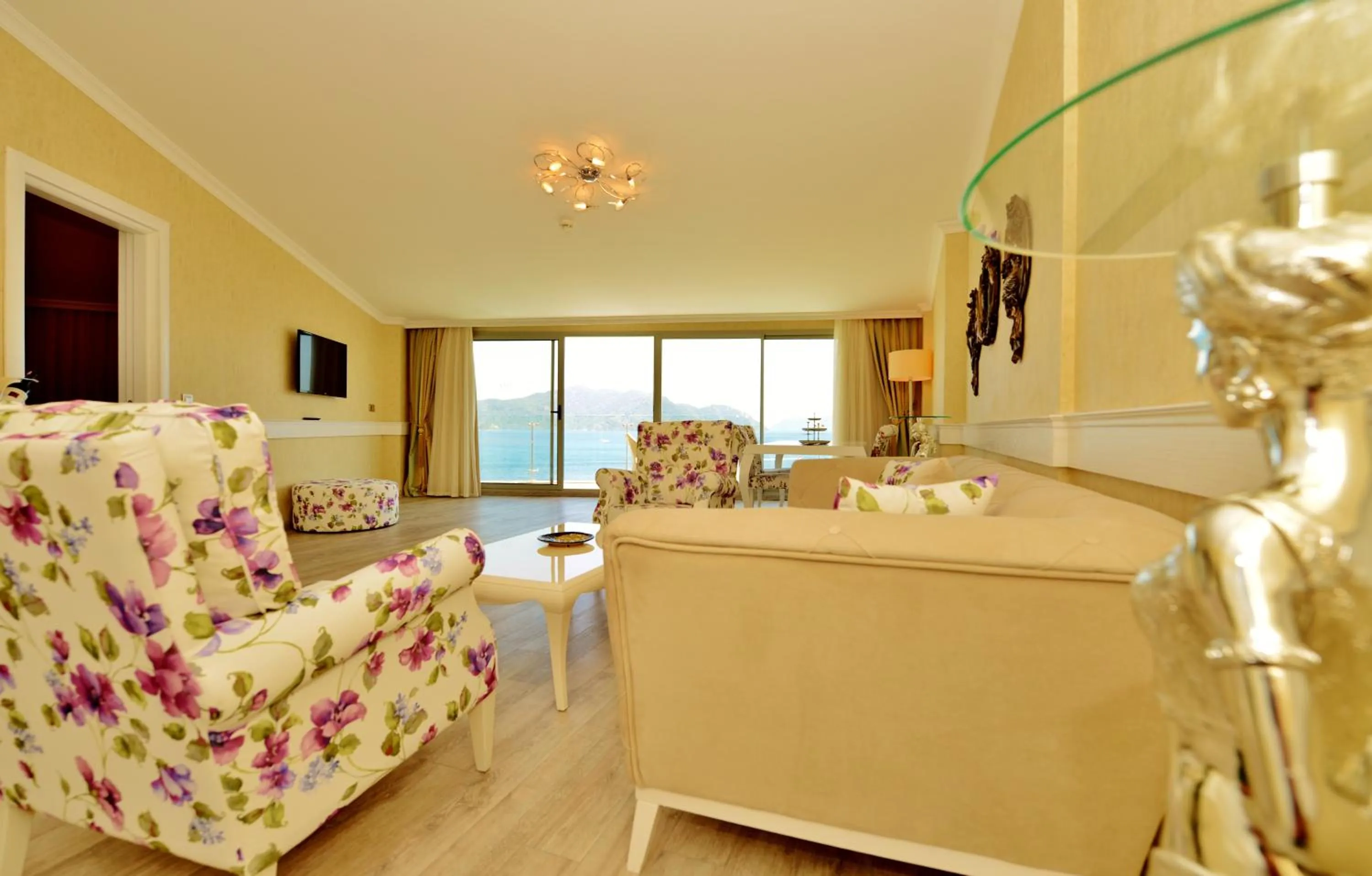 Decorative detail in Green Nature Diamond