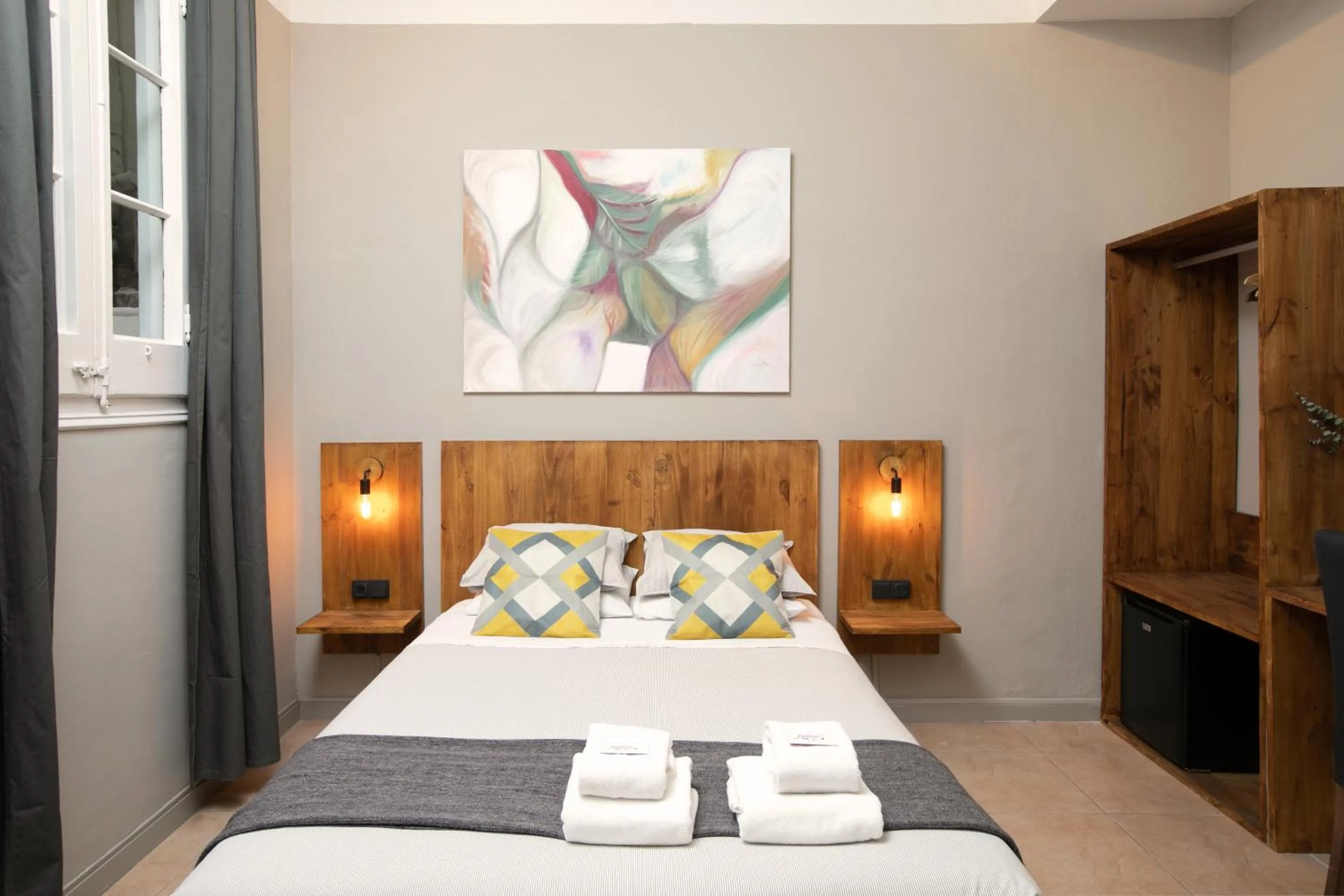 Bed in Jardinets Guest House