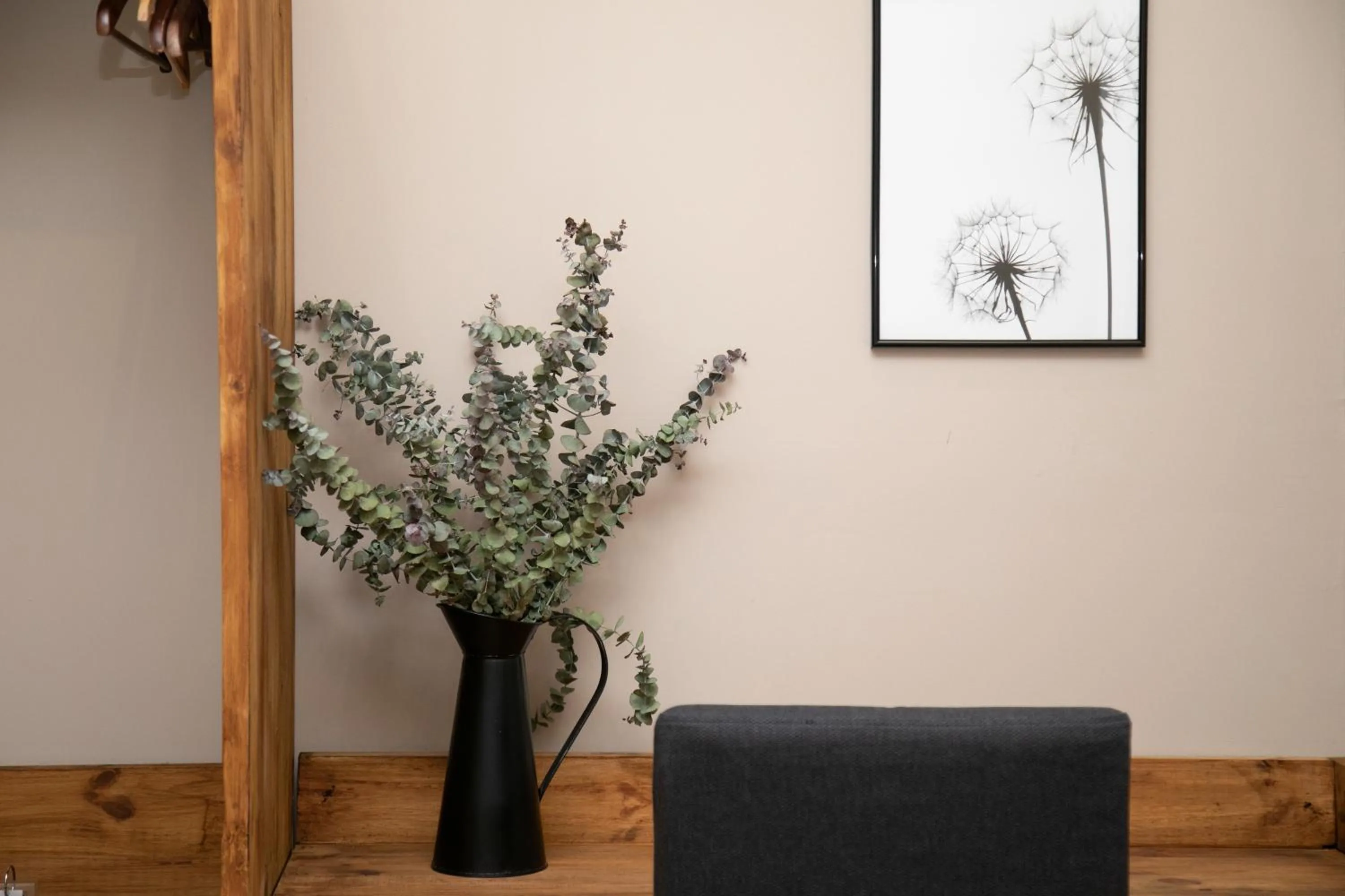 Decorative detail in Jardinets Guest House