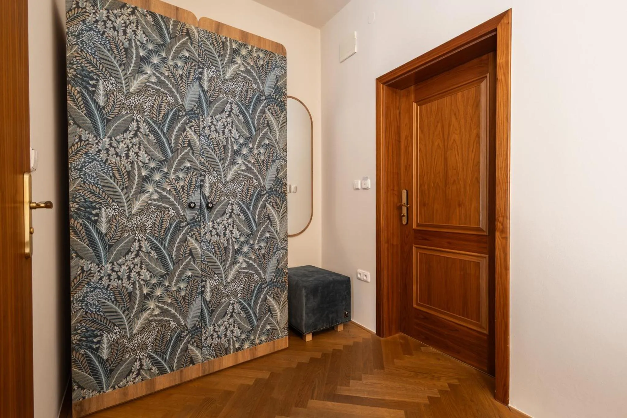 wardrobe in Hotel Tanzberg Mikulov