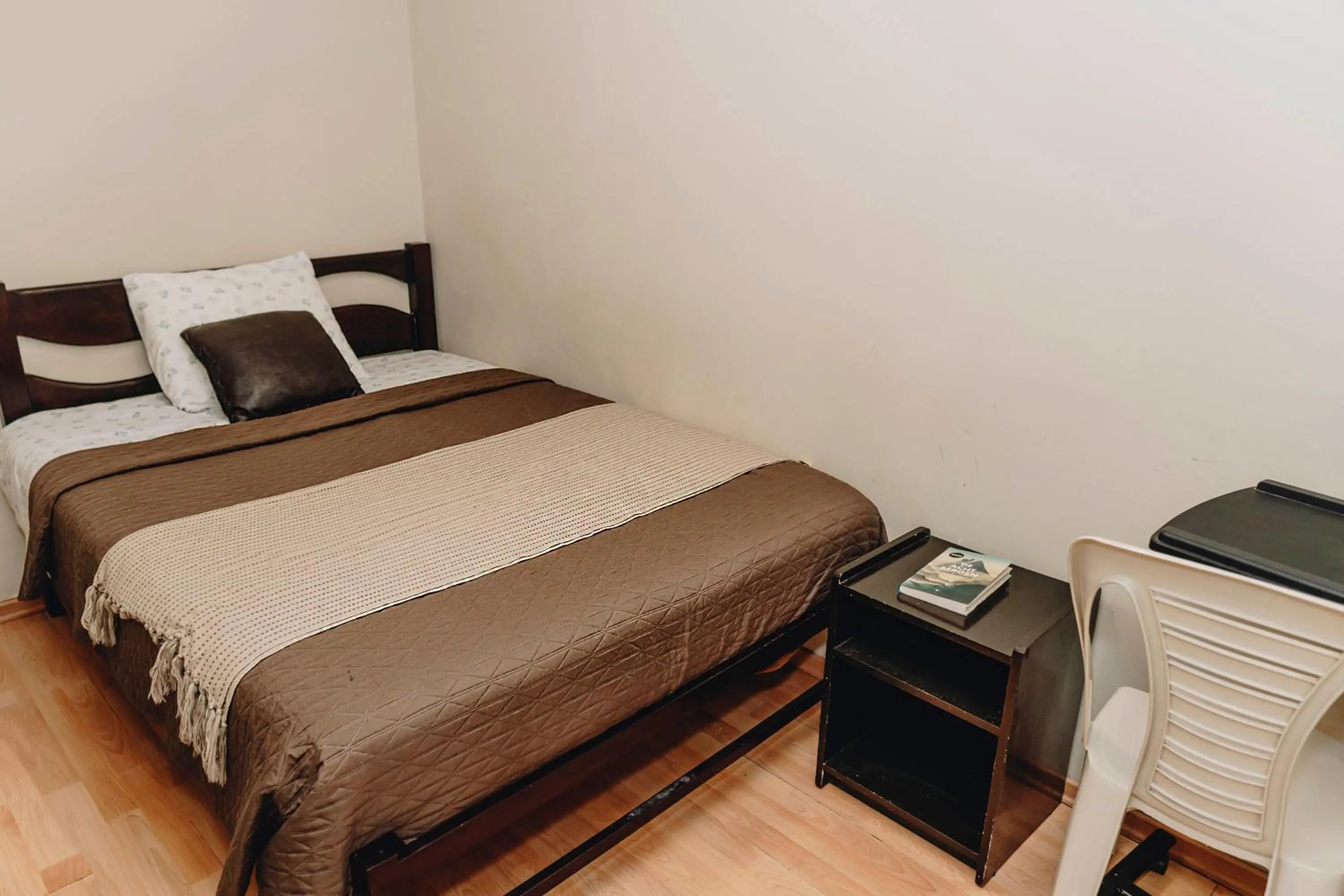 Bedroom, Bed in Qosqo Wasi