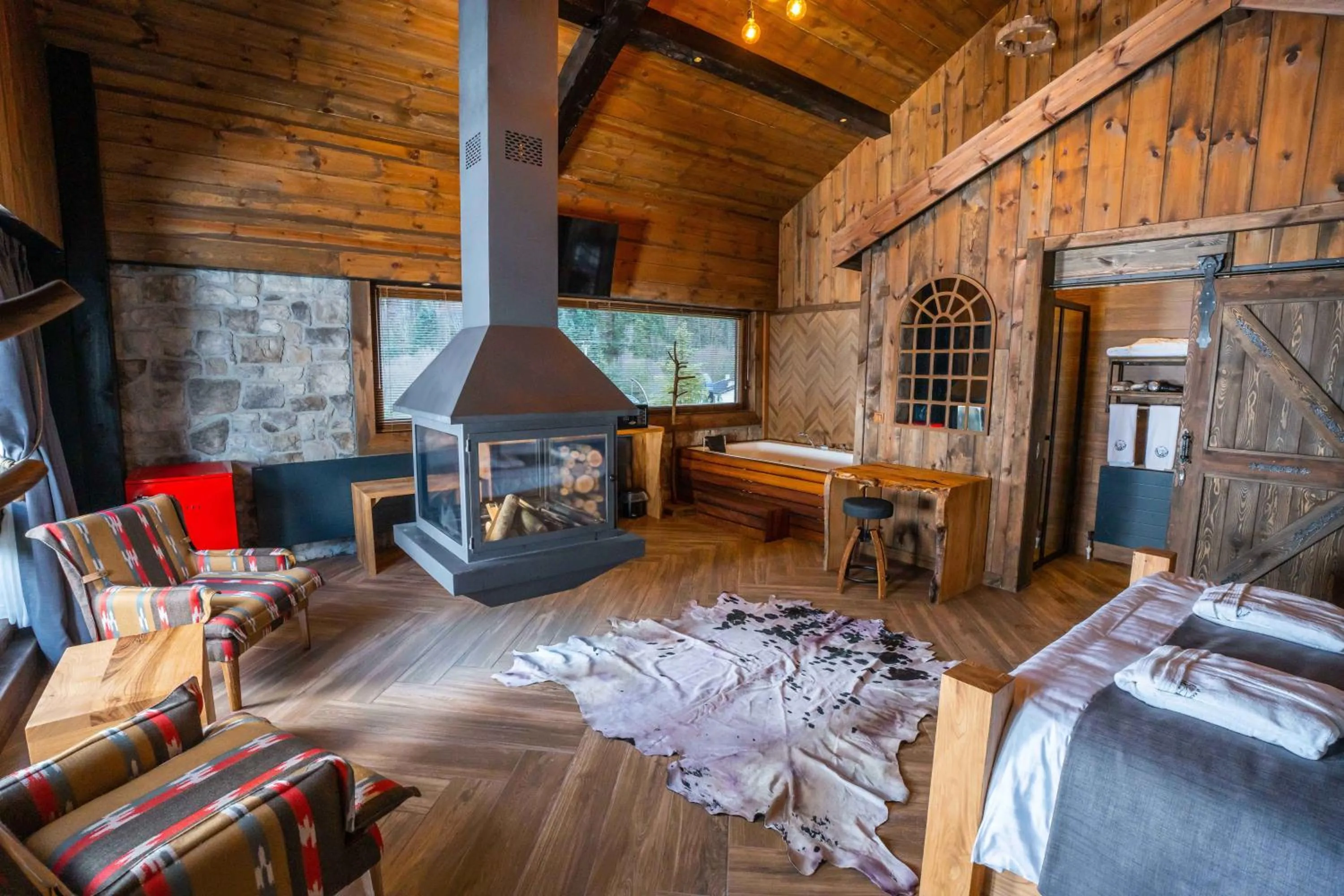 Bİ ABANT MASALI VİLLAGE HOTEL