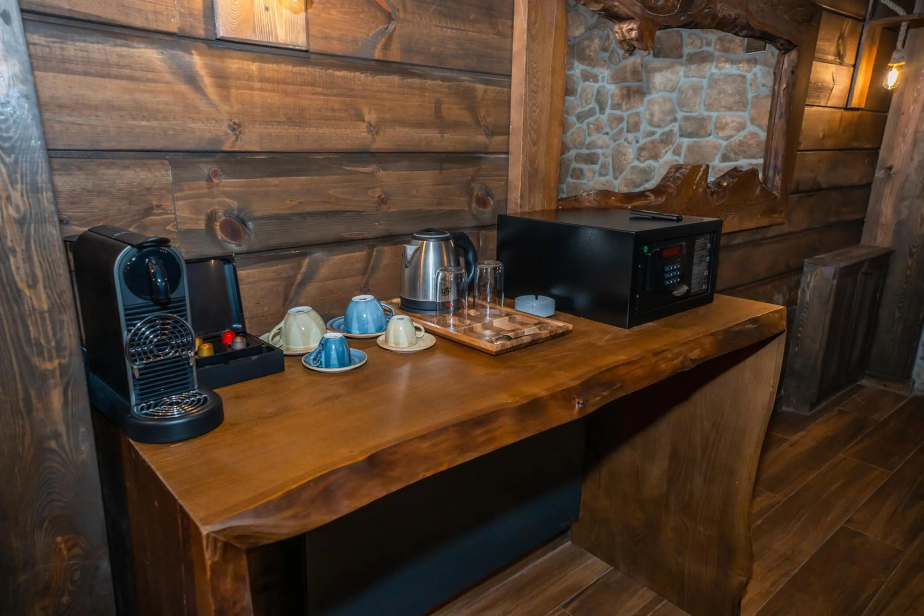 Bİ ABANT MASALI VİLLAGE HOTEL